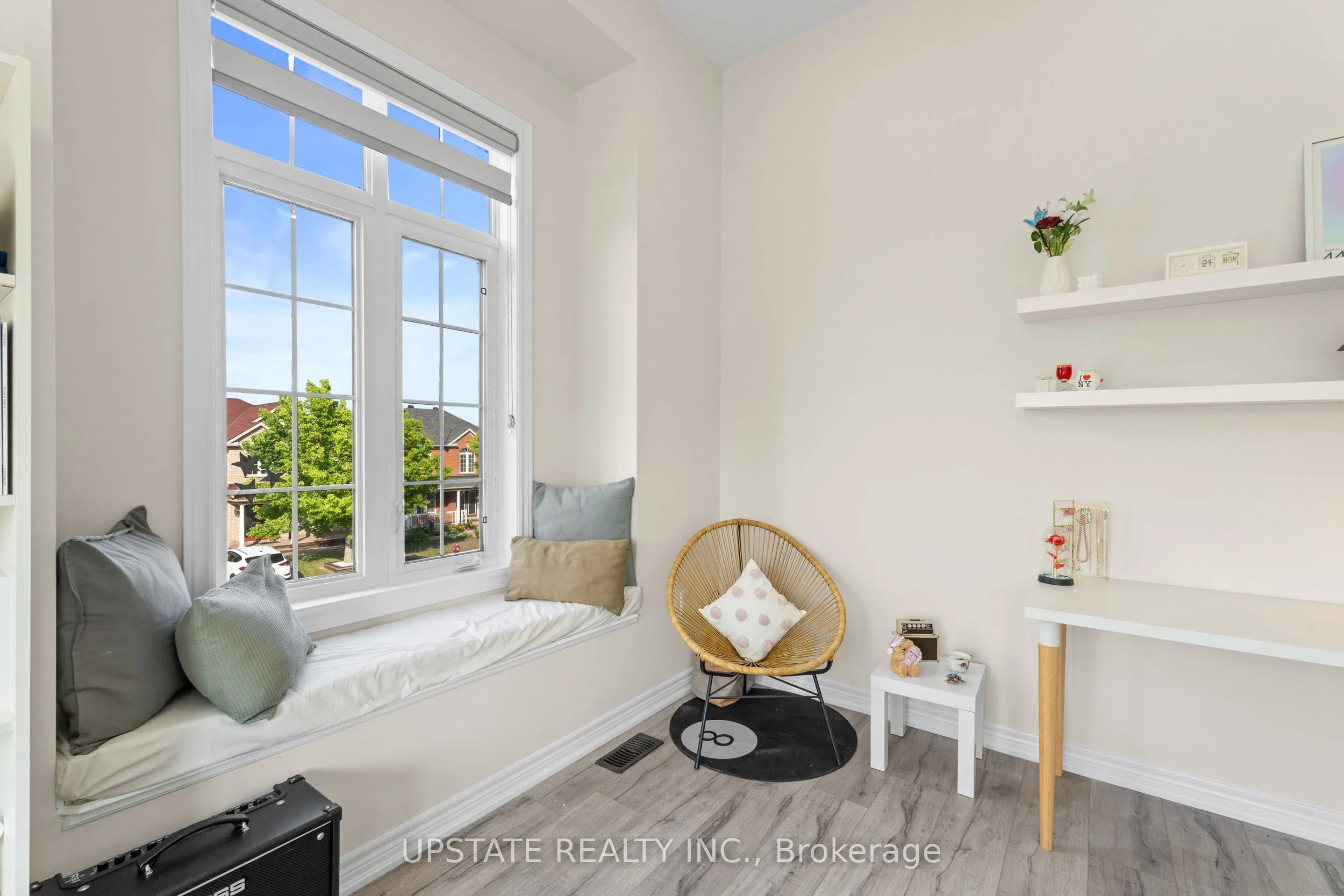 2 Severin Street