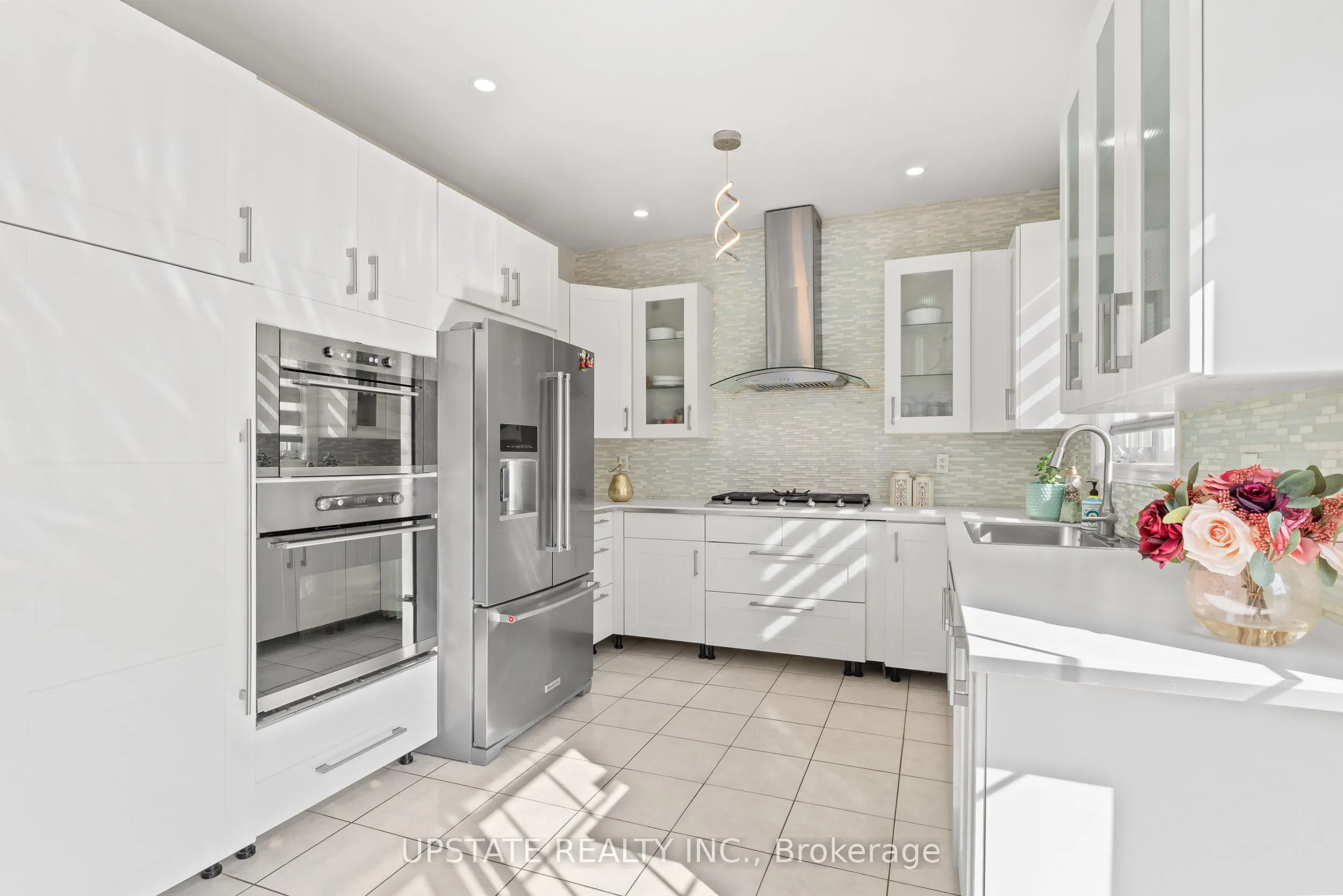 2 Severin Street