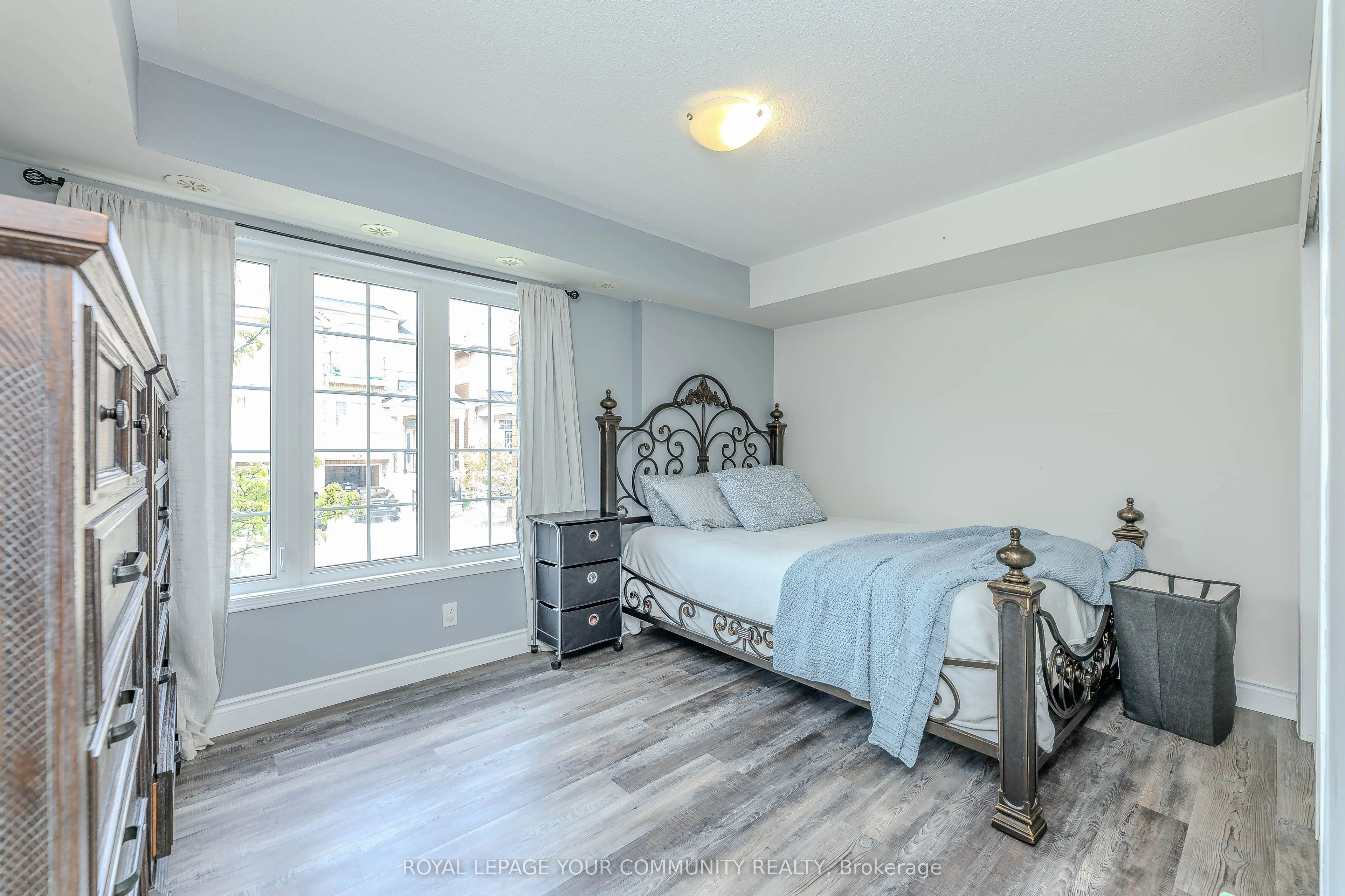 149 Isaac Devins Boulevard, #5