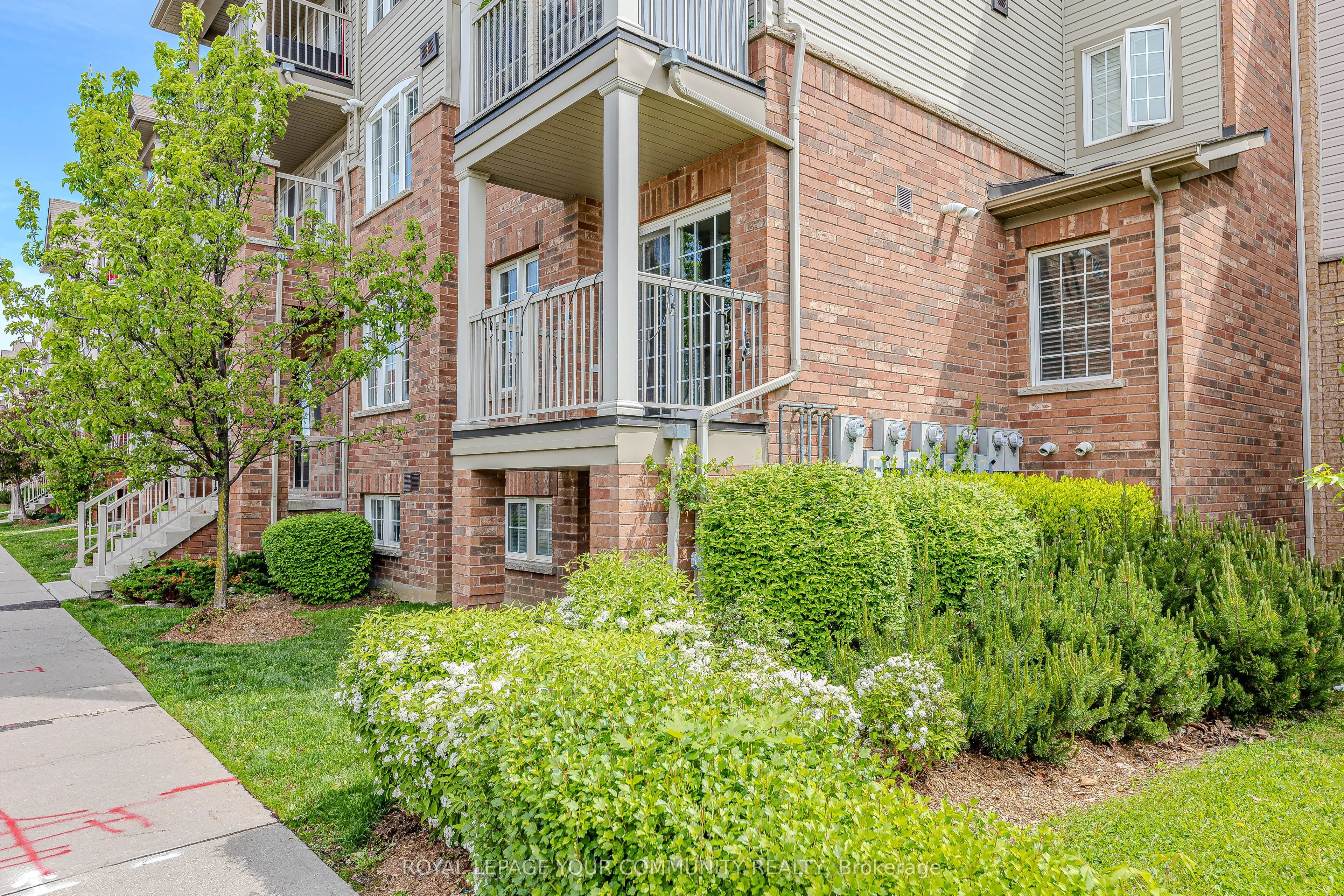 149 Isaac Devins Boulevard, #5