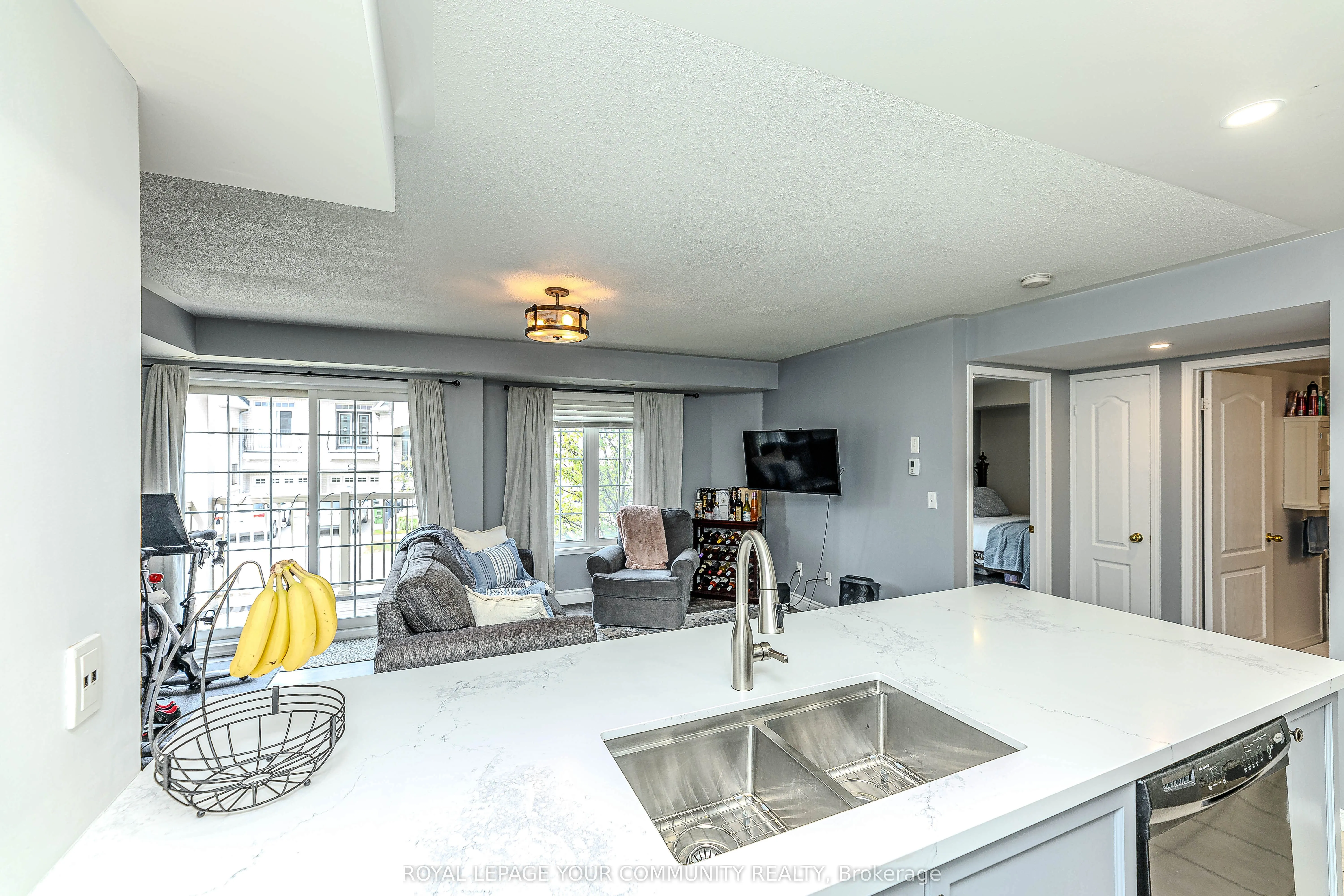 149 Isaac Devins Boulevard, #5