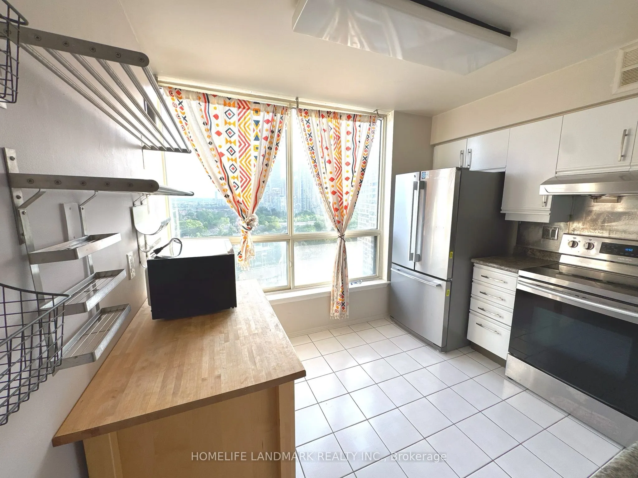 55 Elm Drive W, #2014