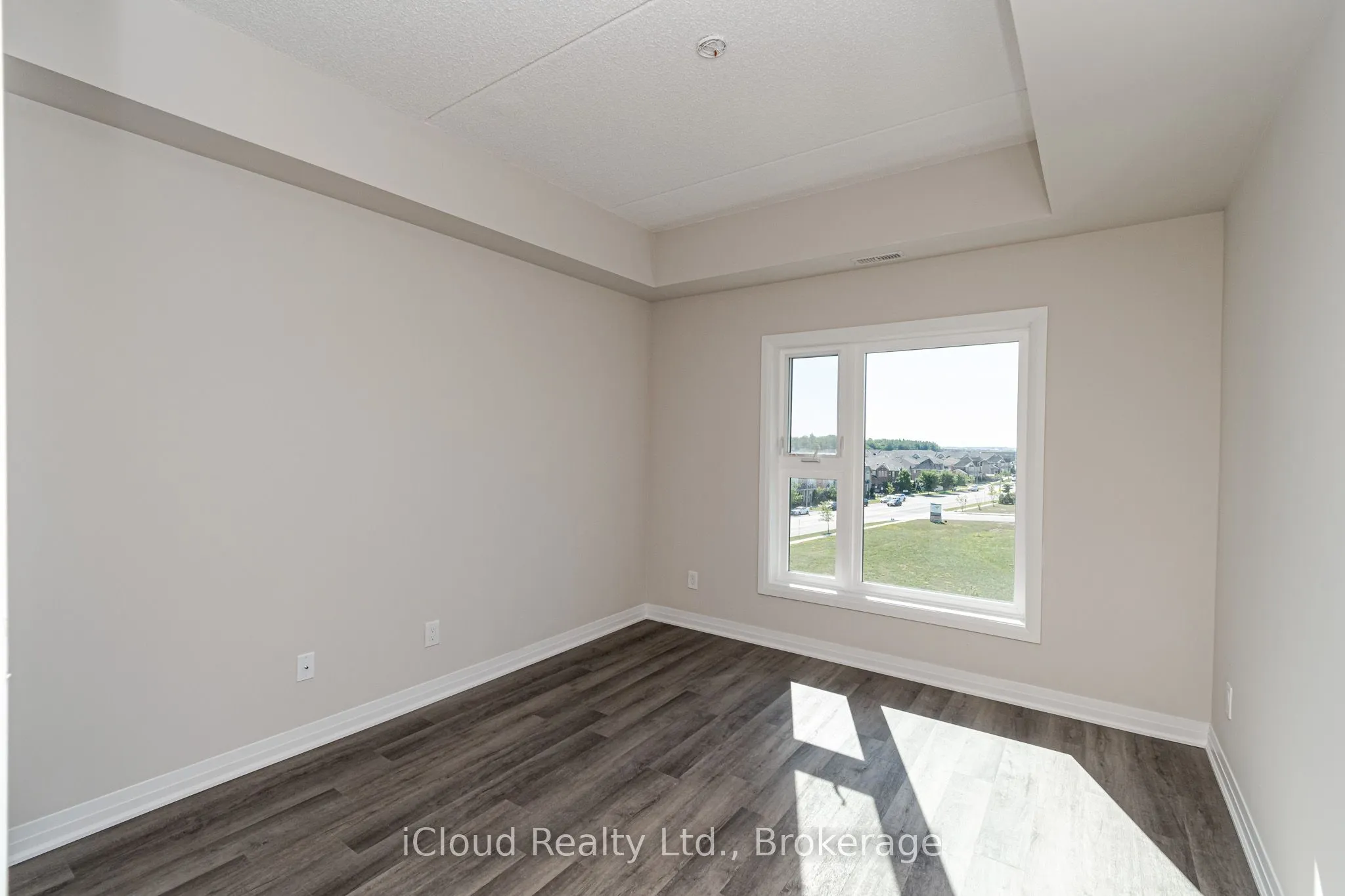 610 Farmstead Road, #526