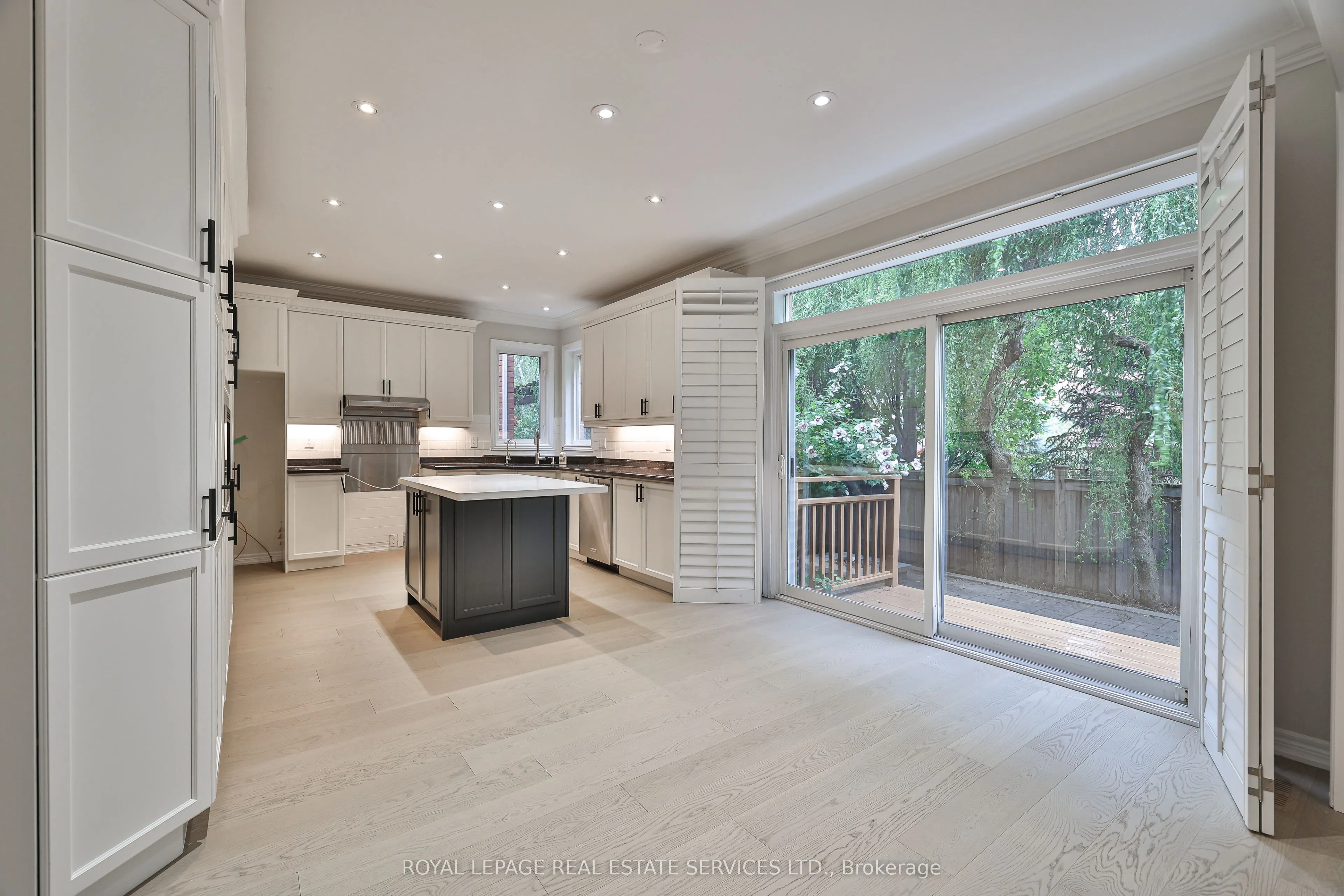 240 Butterfly Lane