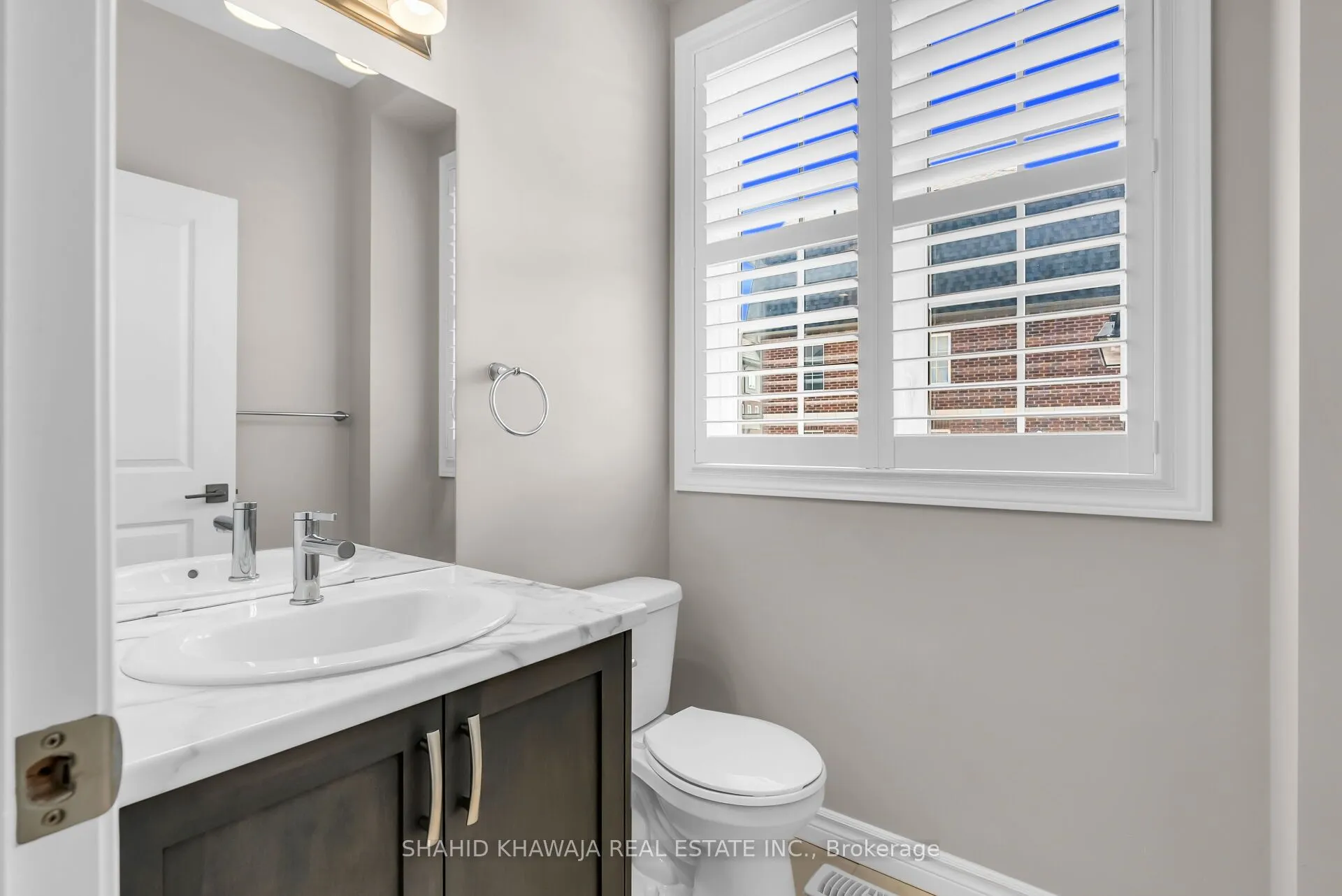 445 Ontario Street S, #Unit 23