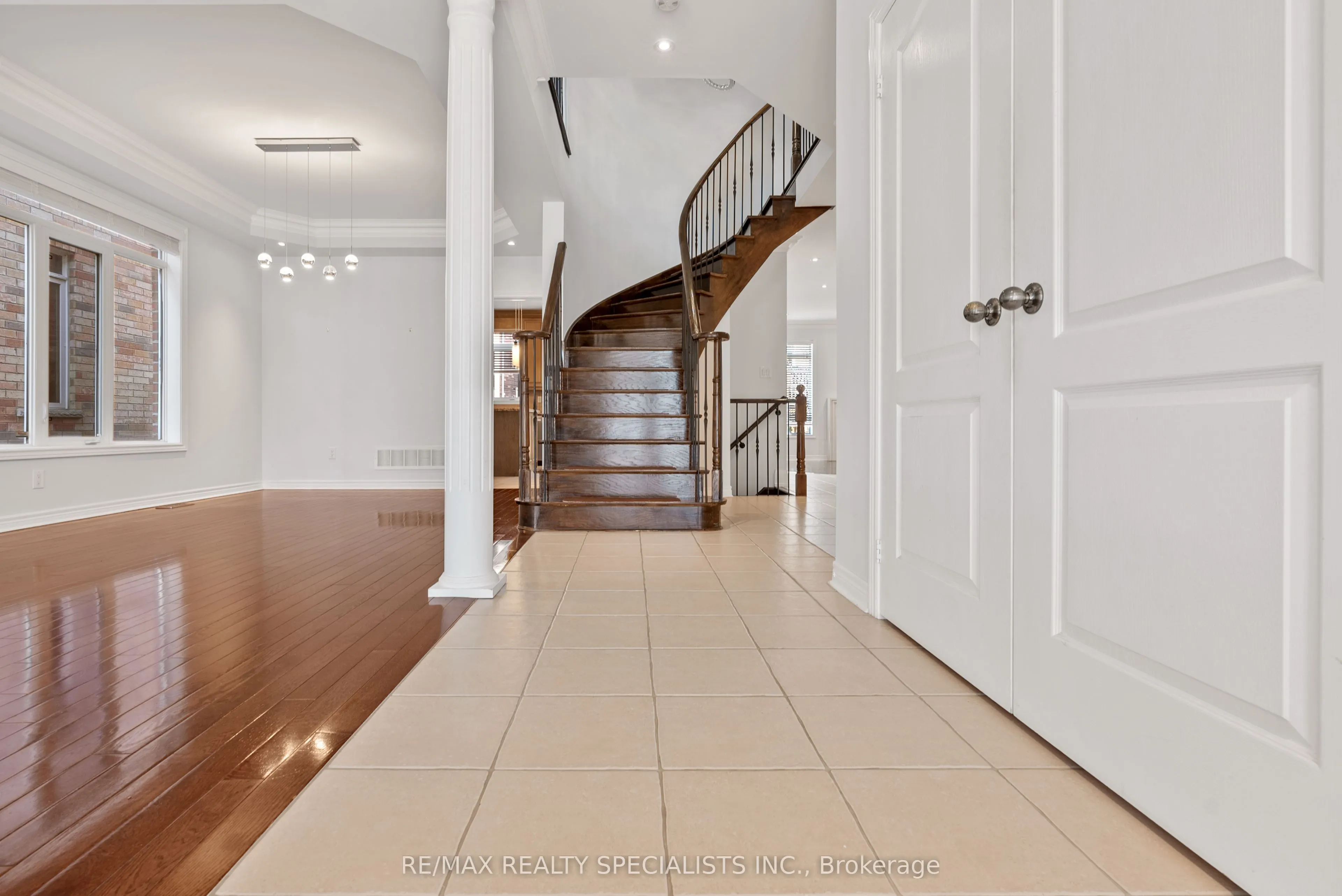 3265 Paul Henderson Drive