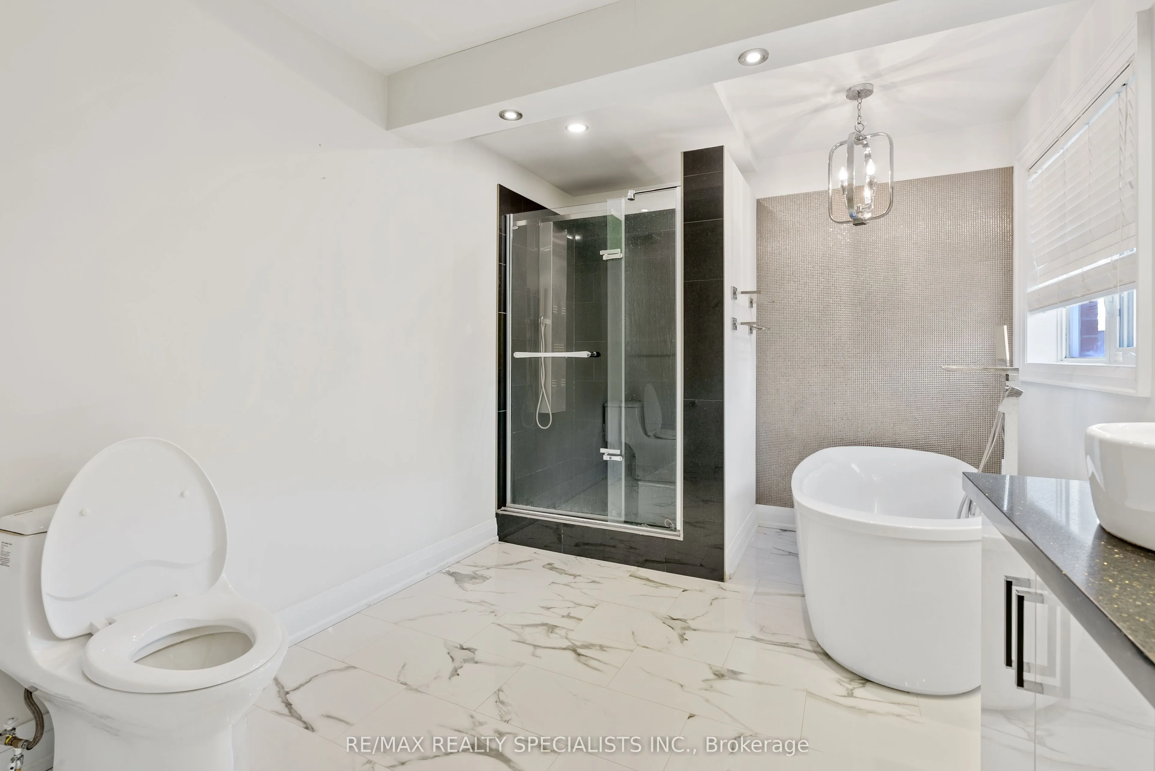 3265 Paul Henderson Drive