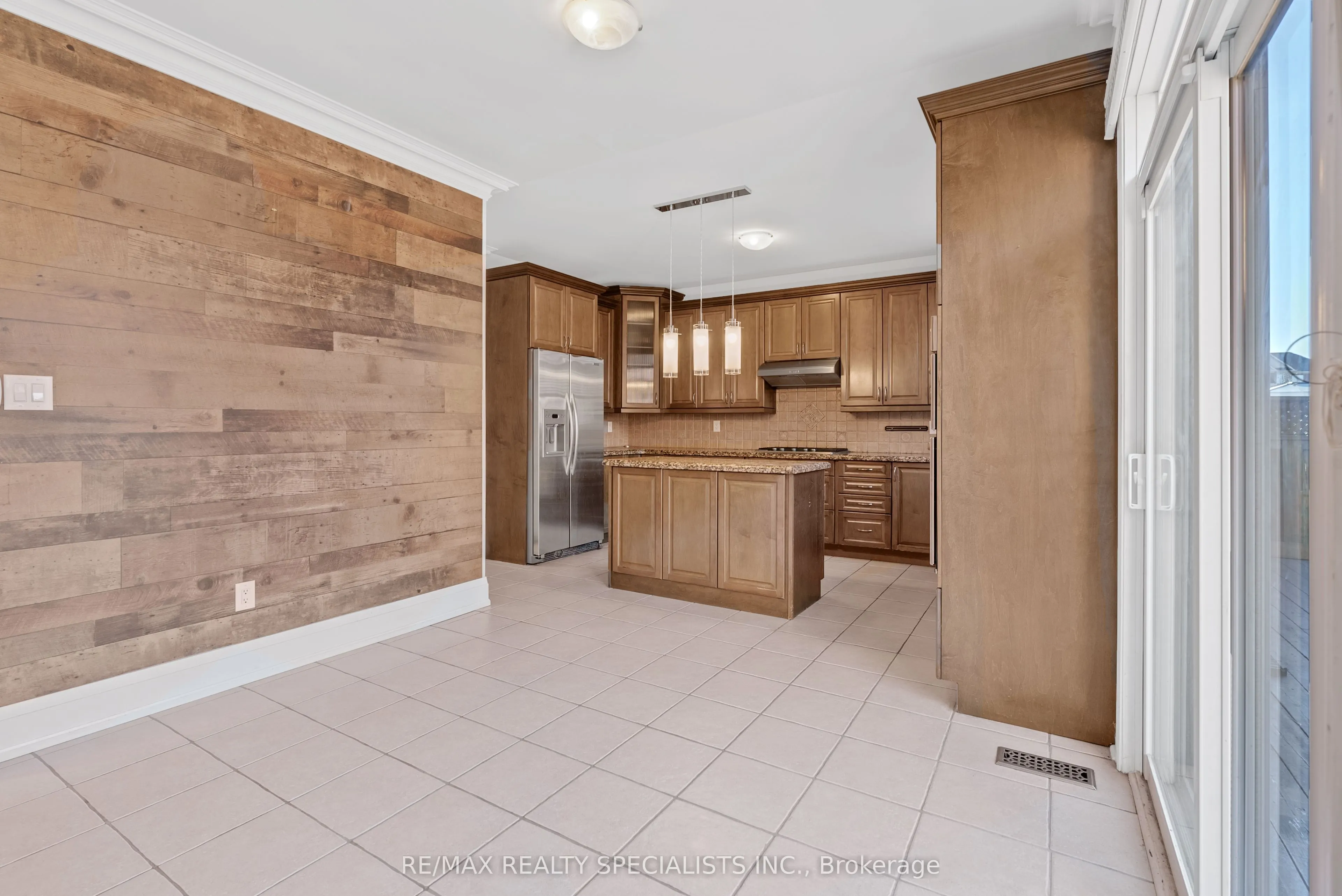 3265 Paul Henderson Drive