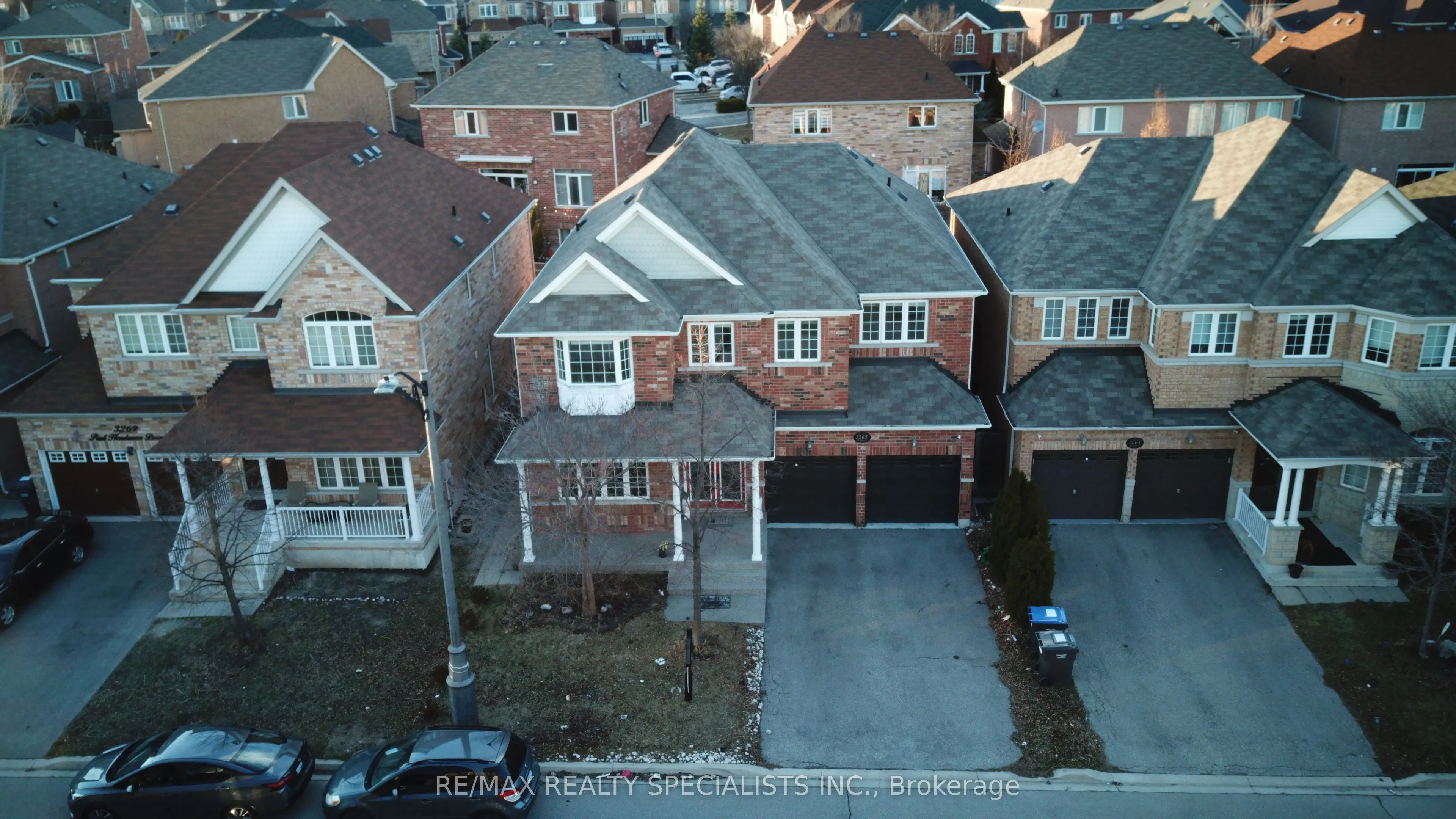 3265 Paul Henderson Drive