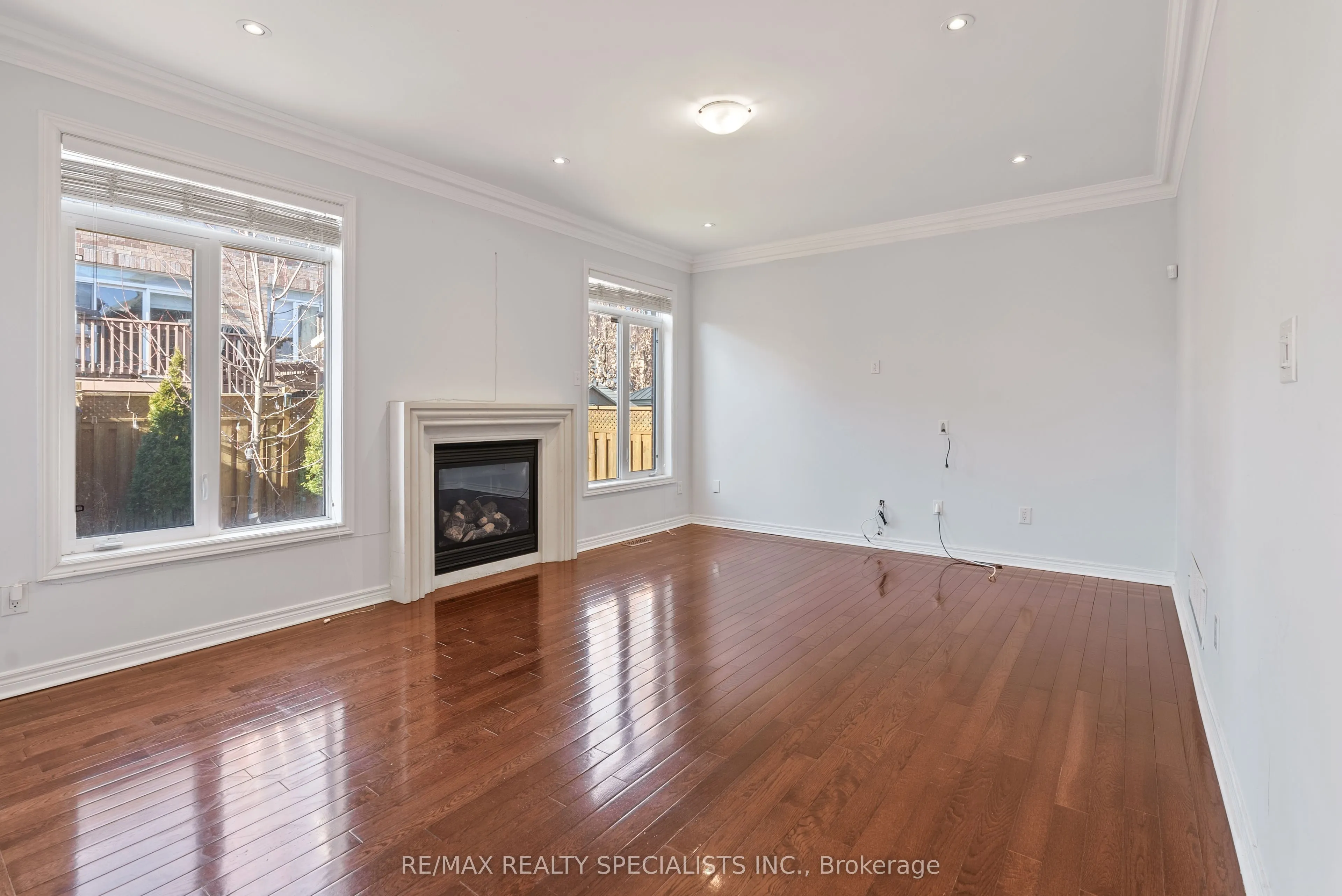 3265 Paul Henderson Drive