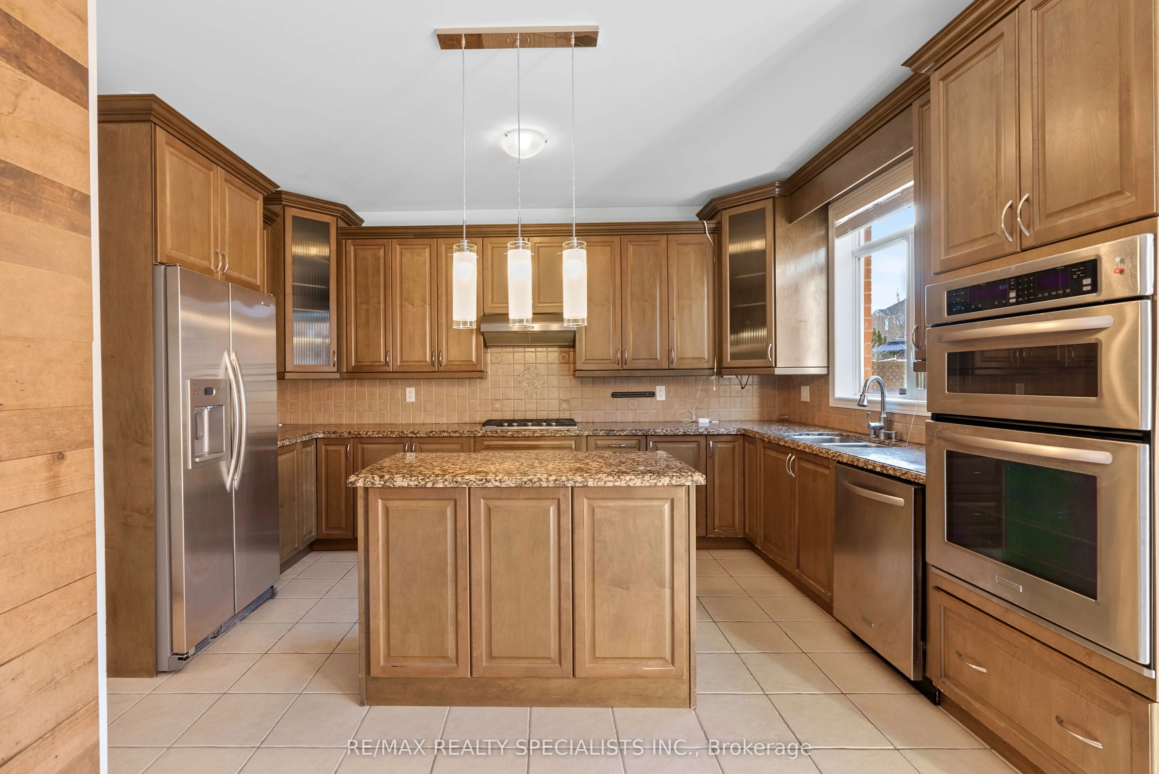 3265 Paul Henderson Drive