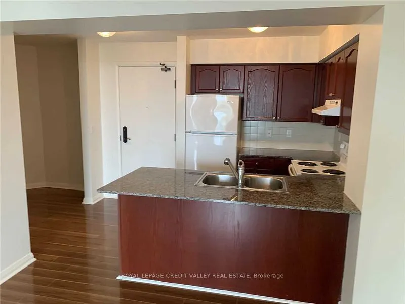 220 Forum Drive, #503