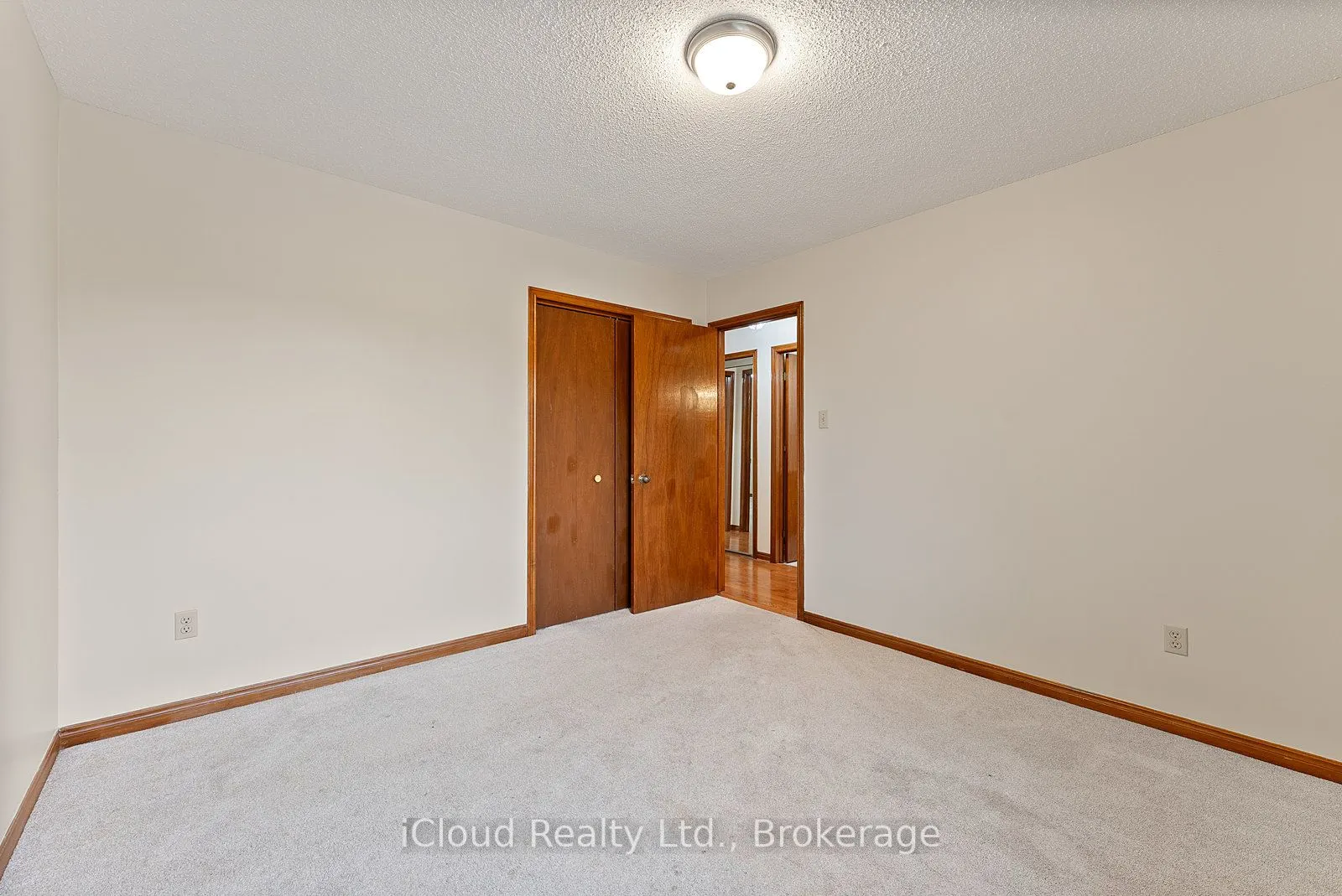 75 Bremen Lane