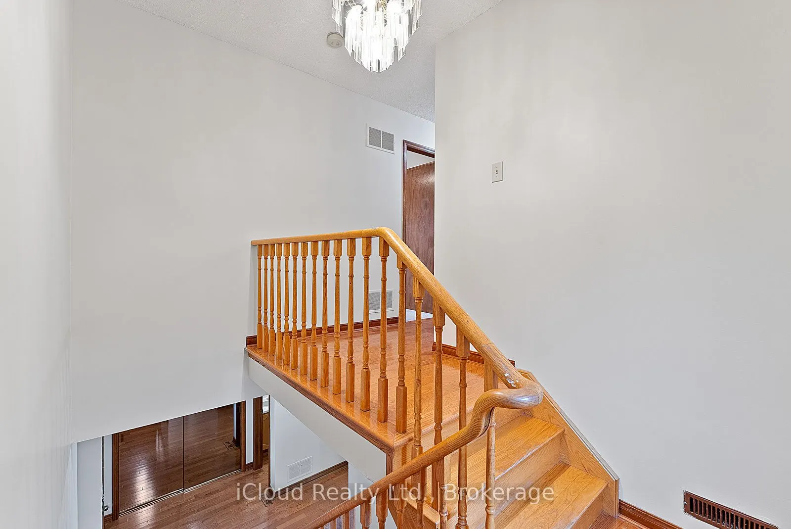 75 Bremen Lane