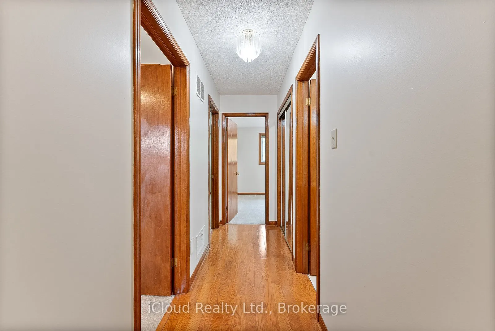 75 Bremen Lane