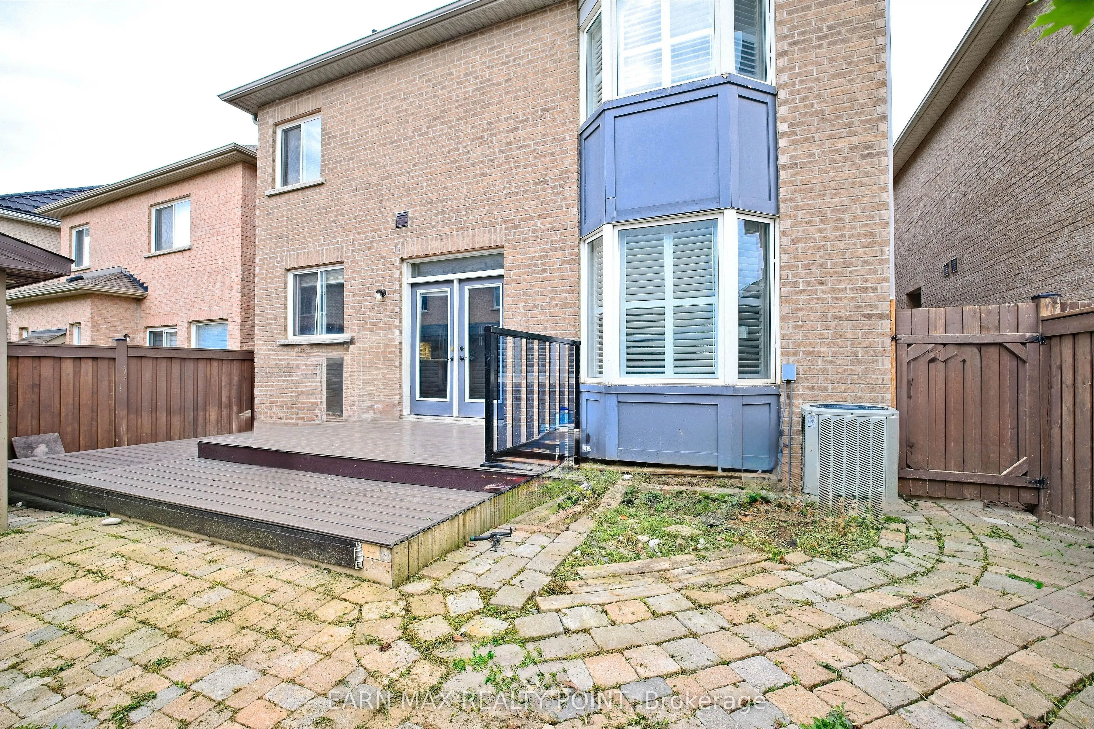 35 Abitibi Lake Drive