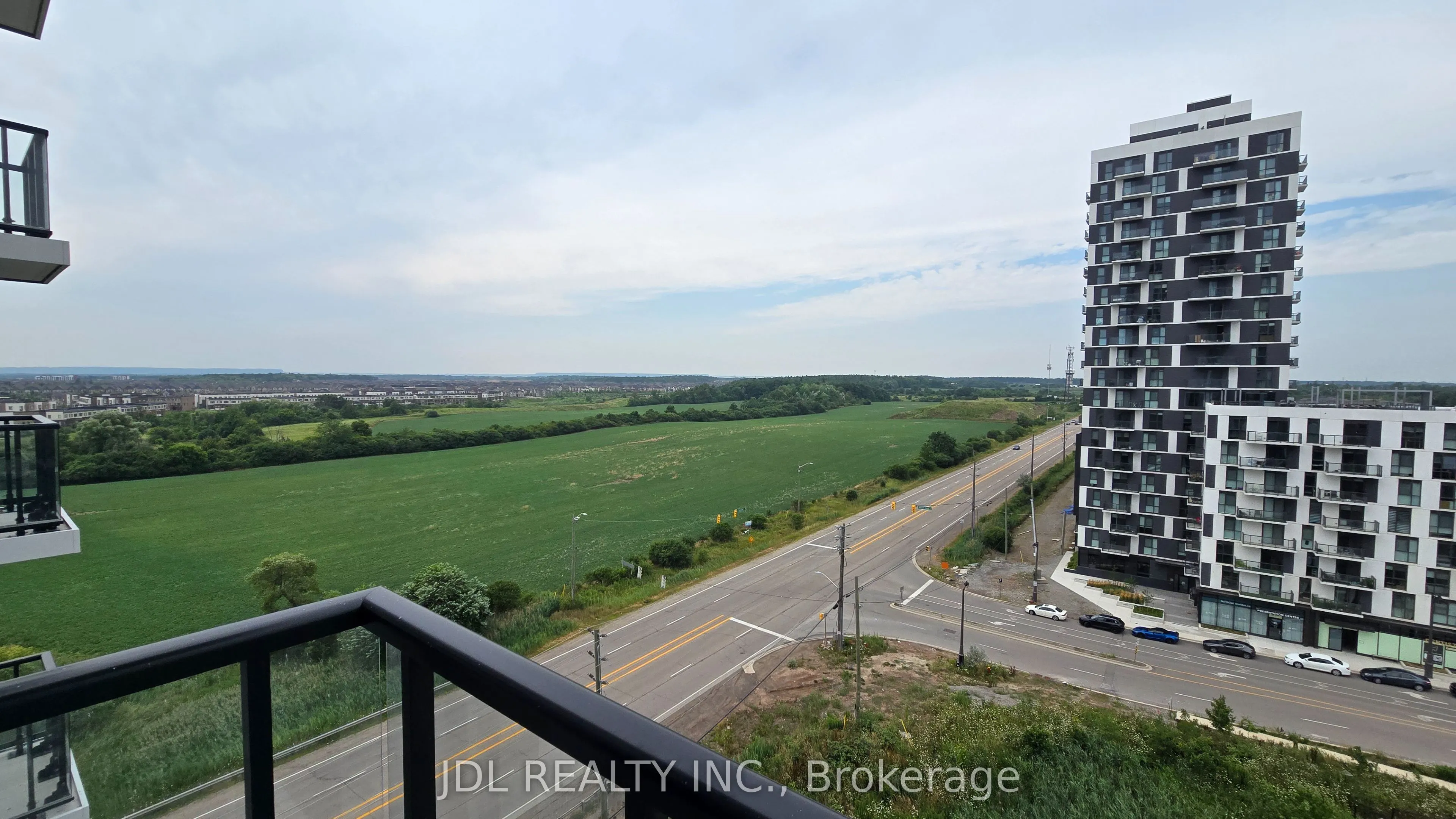 3079 Trafalgar Road, #1004