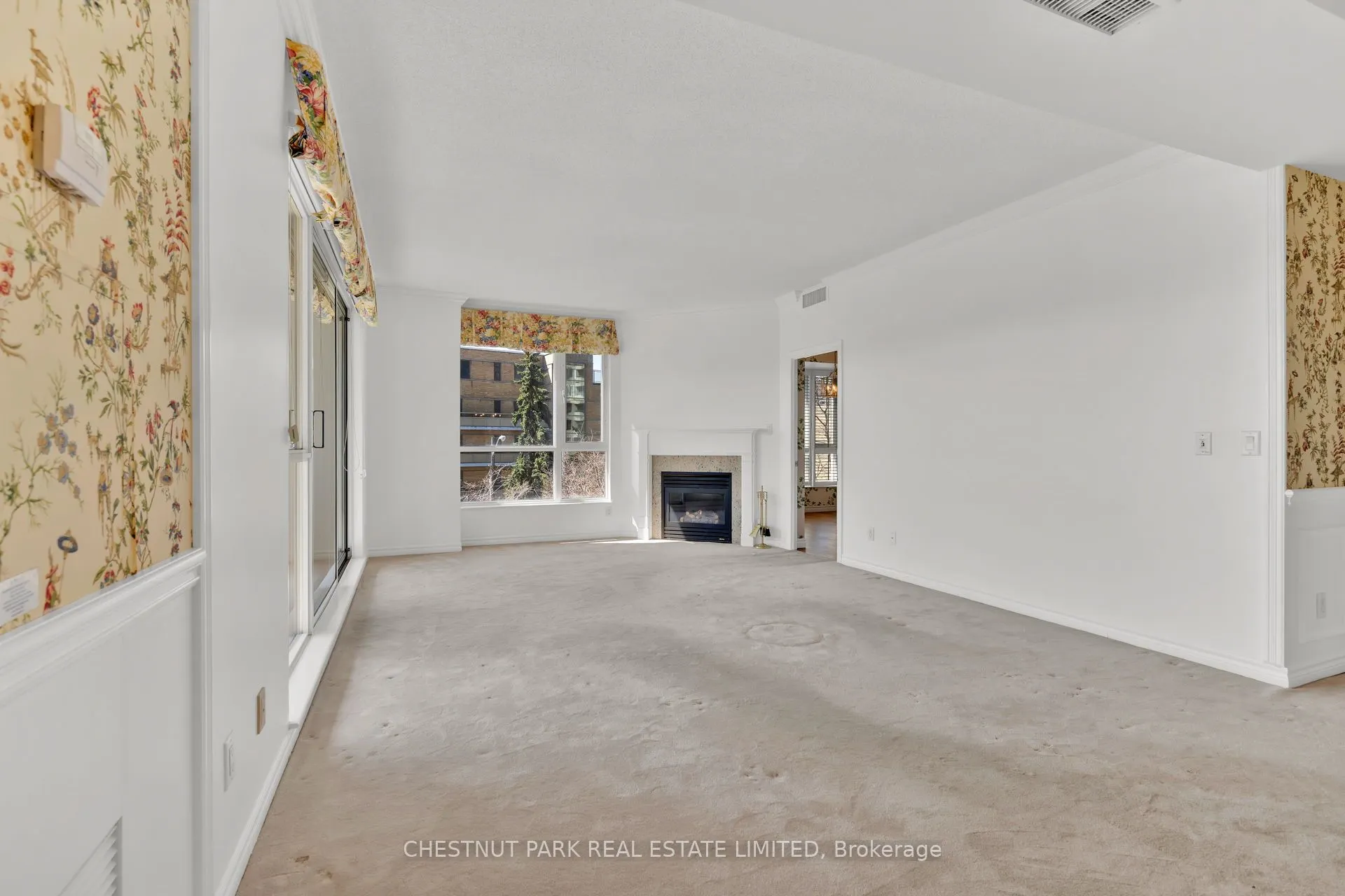2662 Bloor Street W, #312