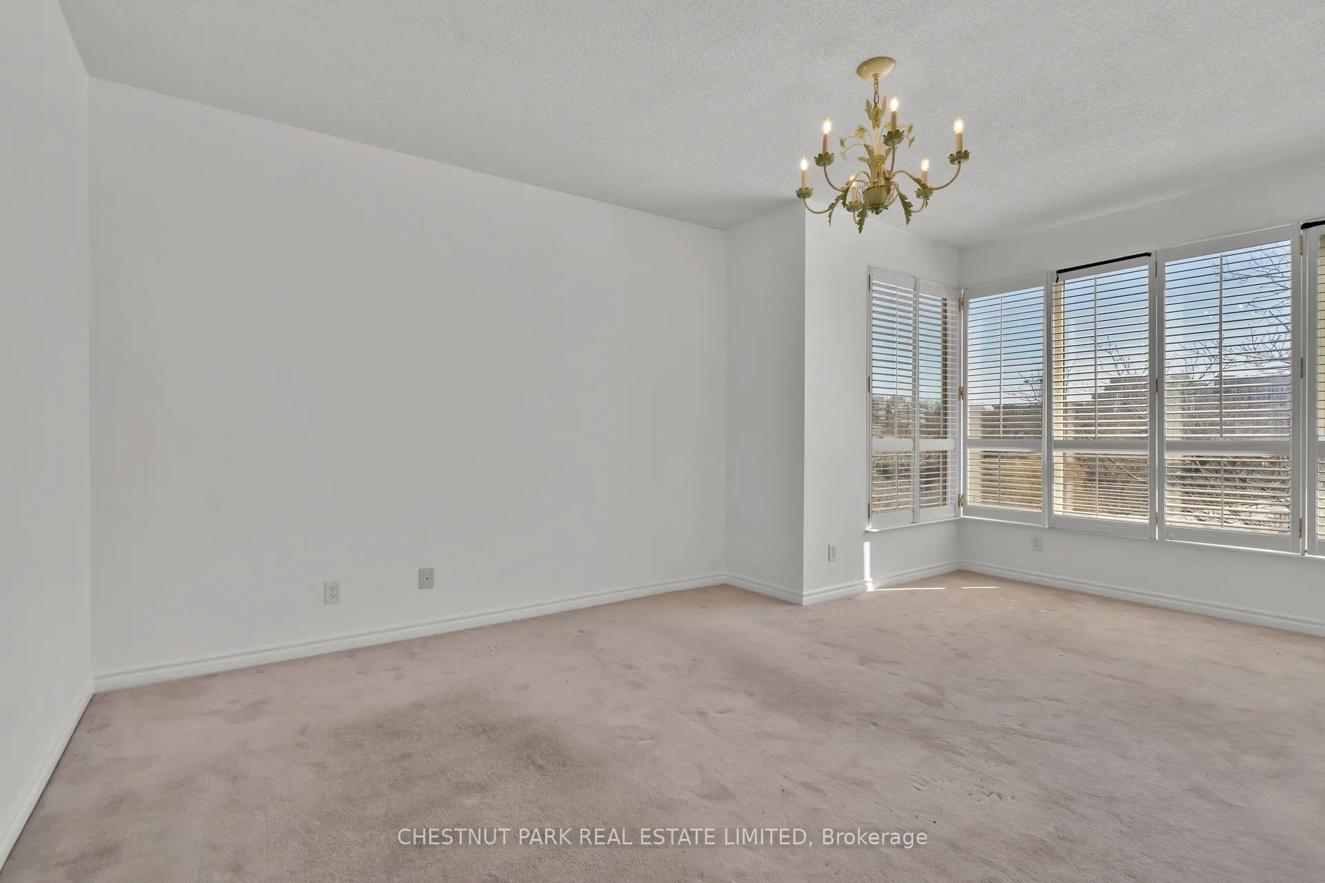 2662 Bloor Street W, #312