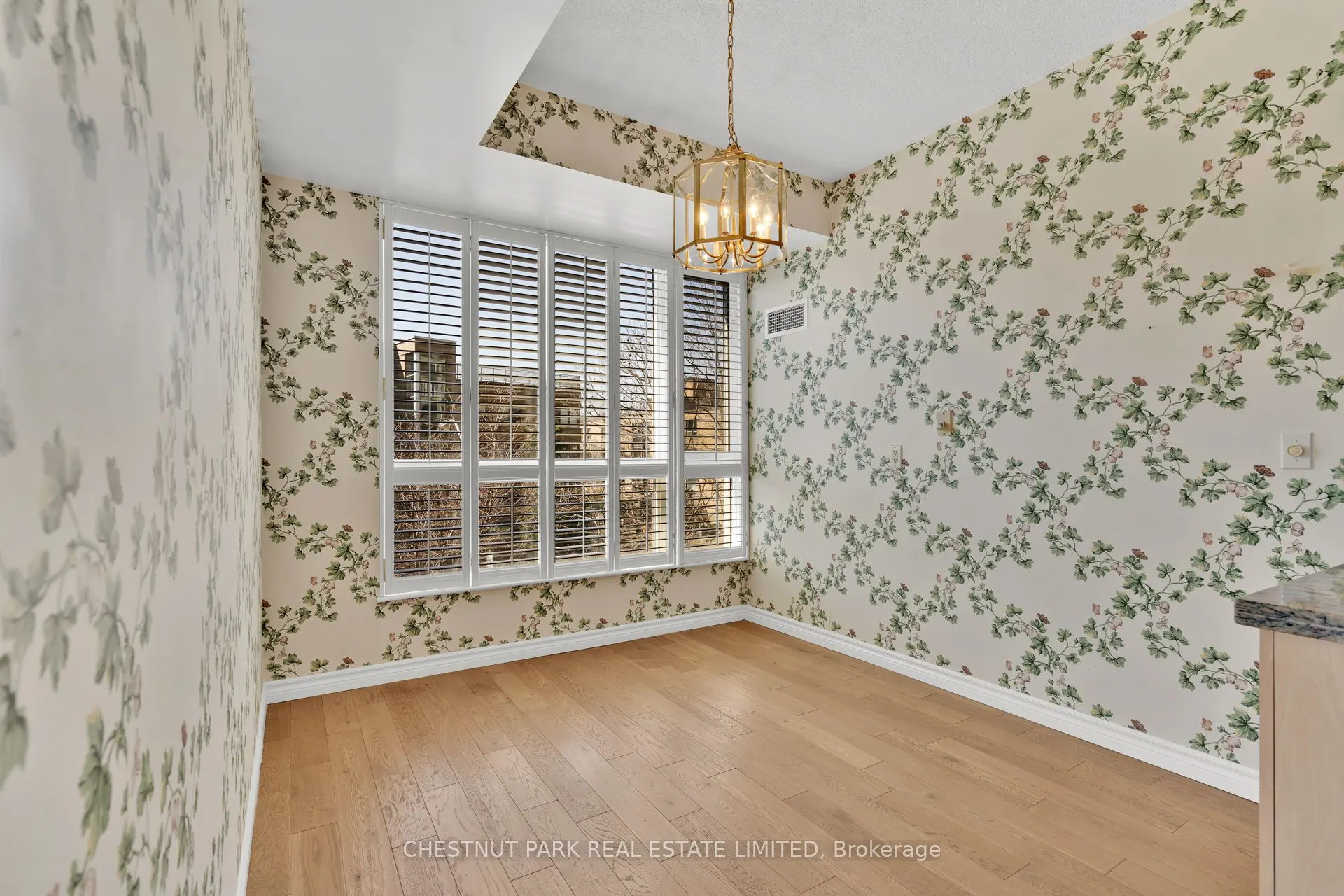 2662 Bloor Street W, #312