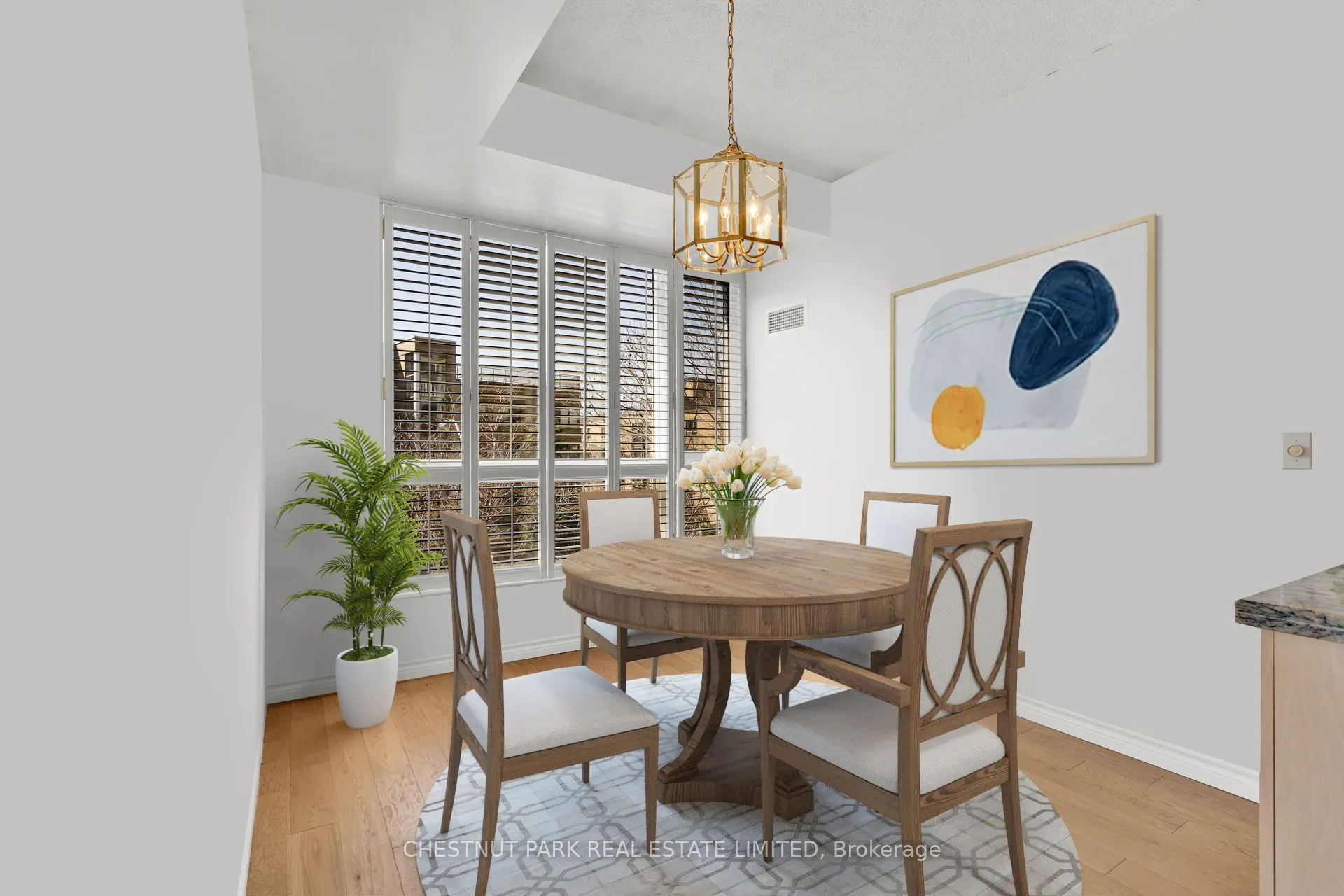 2662 Bloor Street W, #312