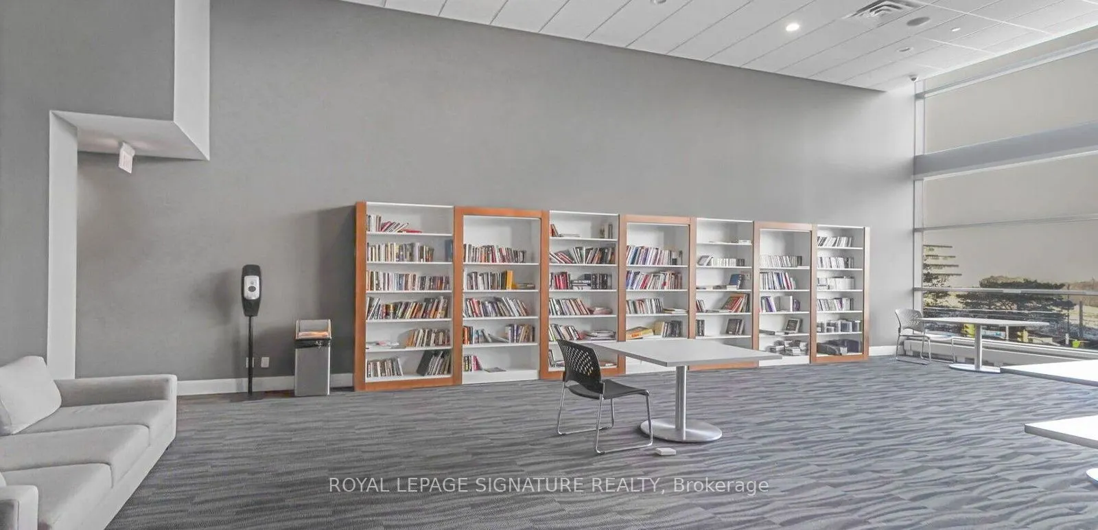 2200 Lakeshore Boulevard W, #802