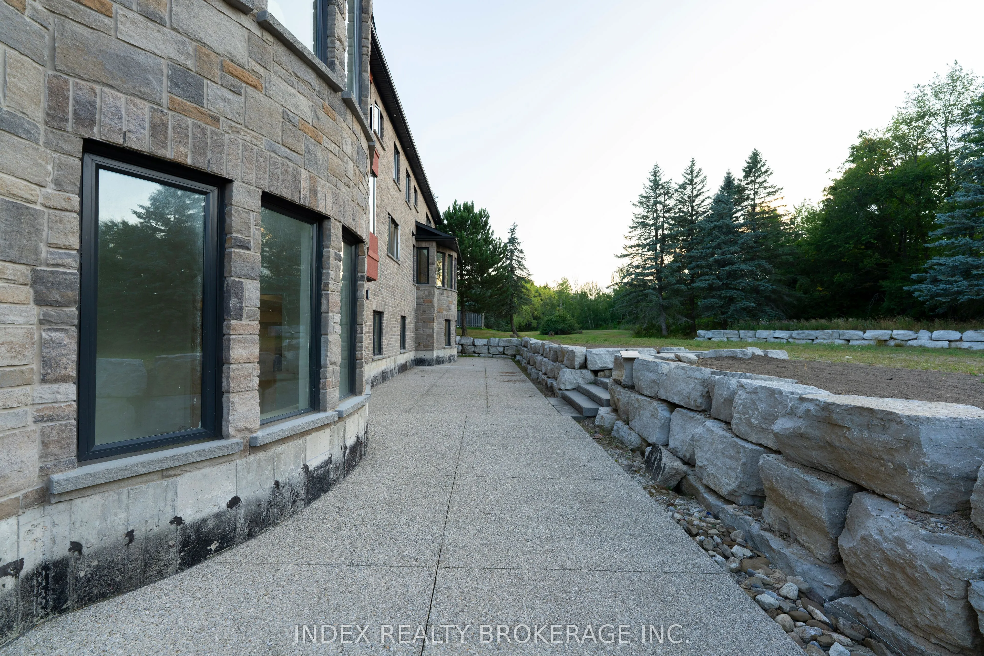 20 Glassford Court