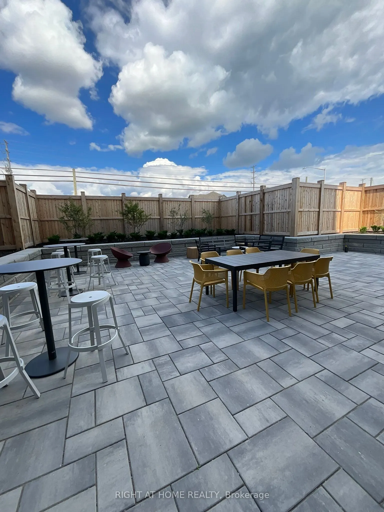 1440 Clarriage Court, #517