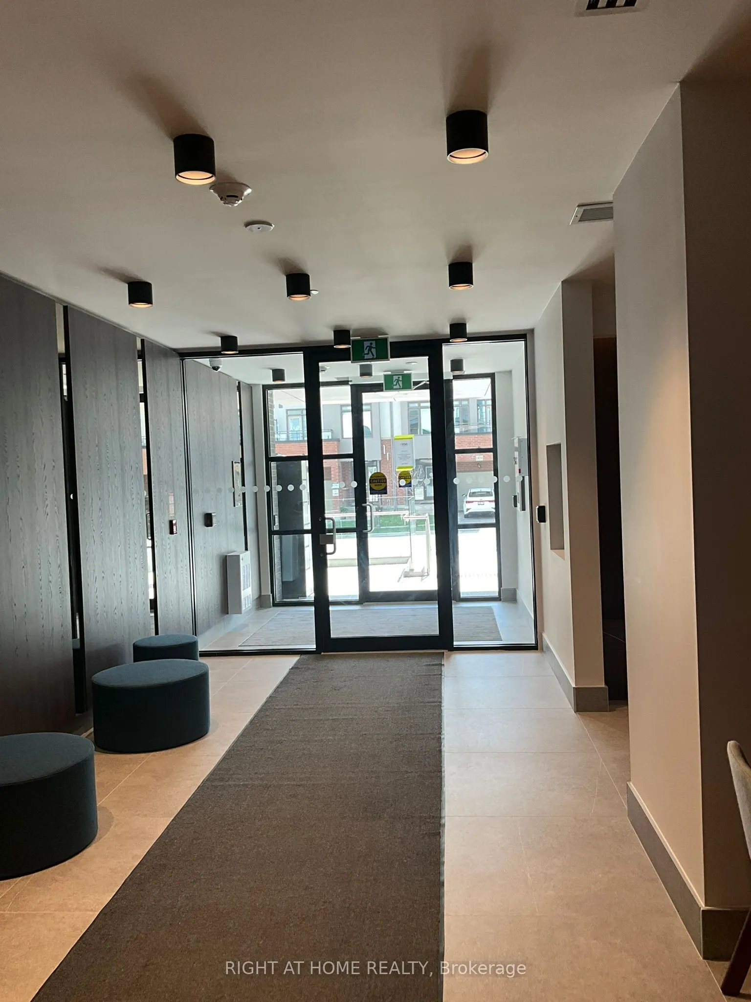 1440 Clarriage Court, #517
