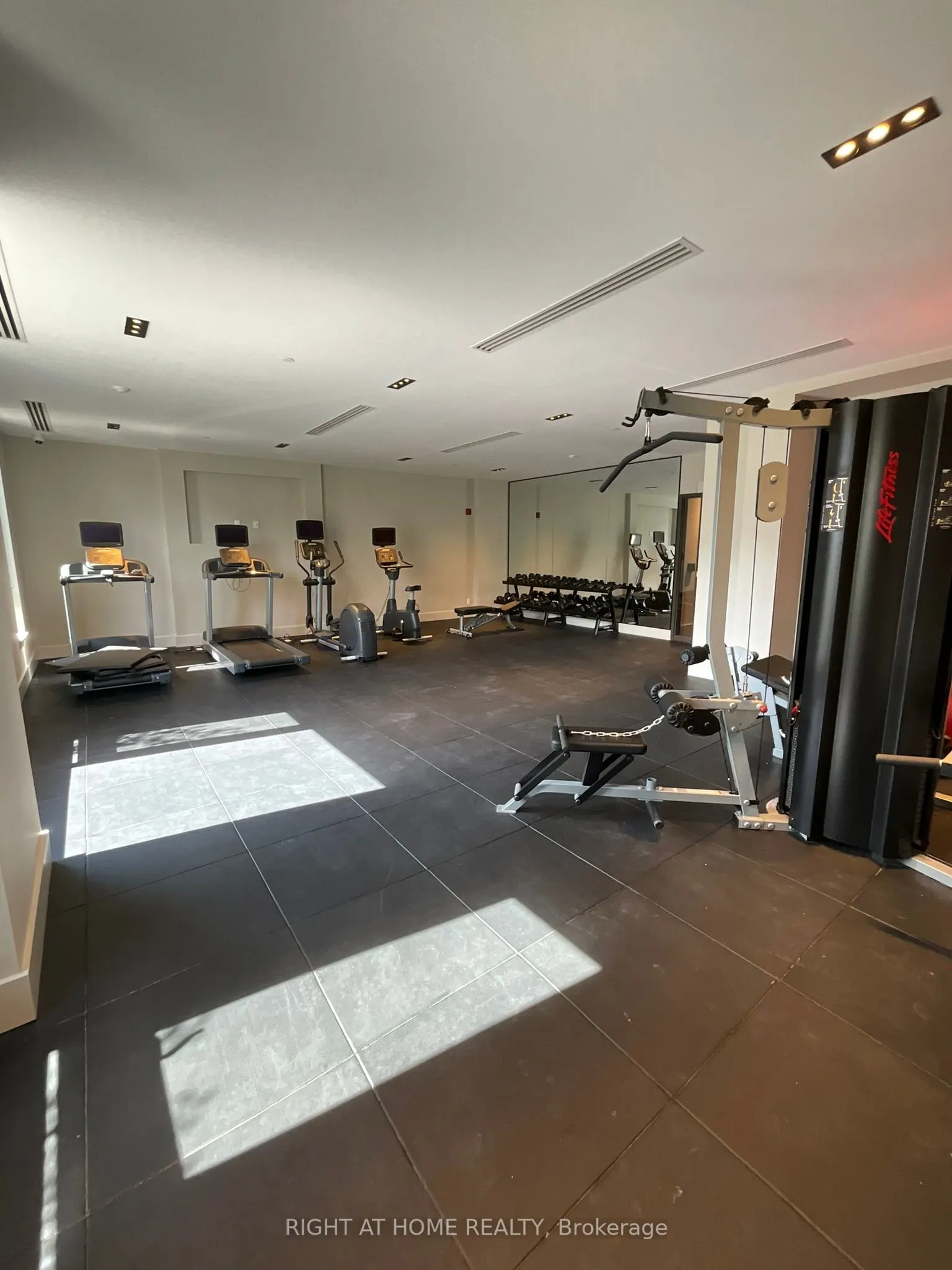 1440 Clarriage Court, #517
