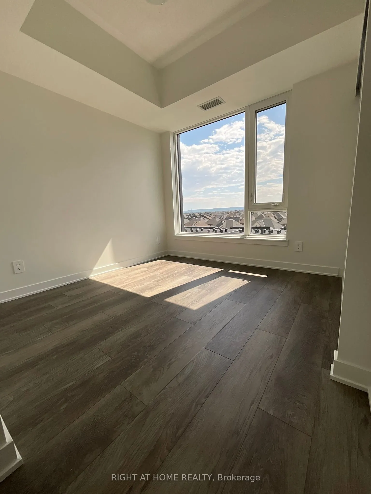 1440 Clarriage Court, #517
