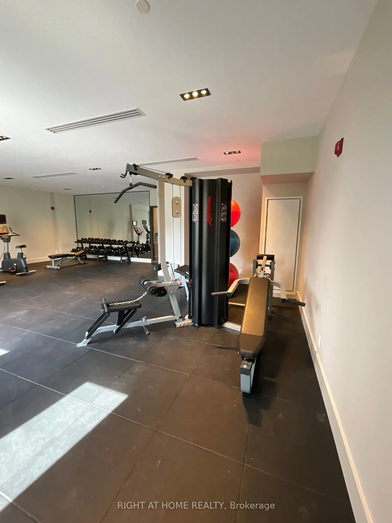 1440 Clarriage Court, #517