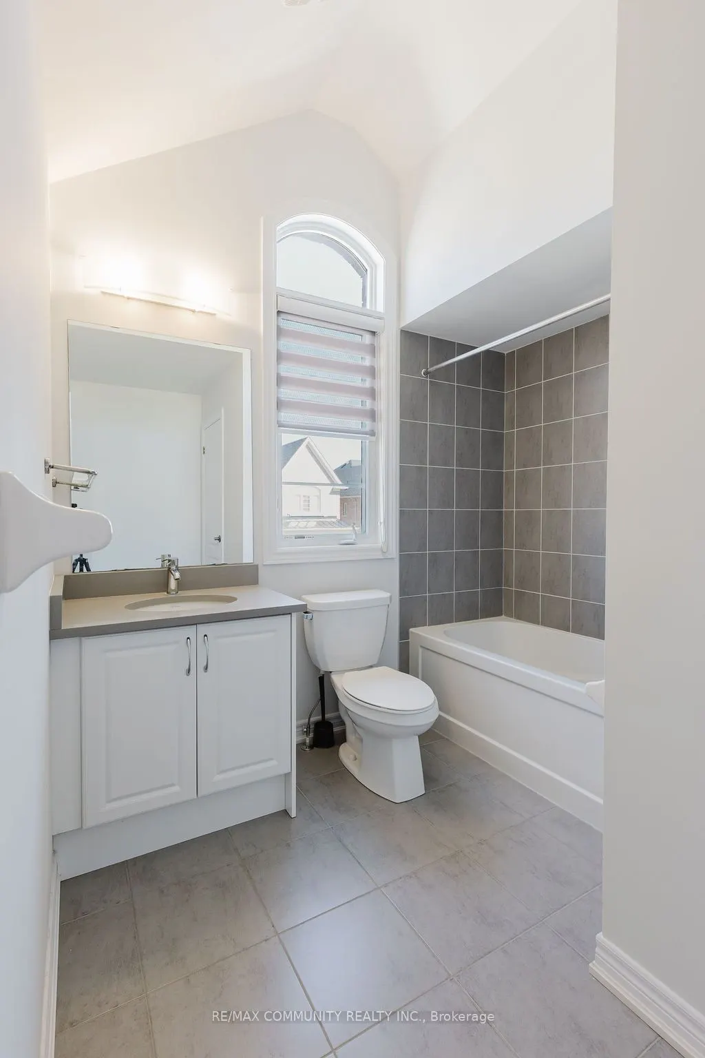 100 Folgate Crescent