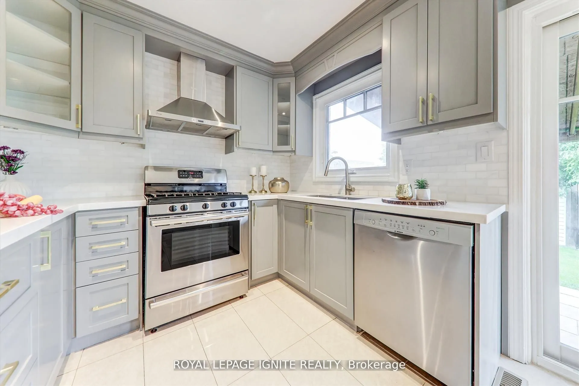 7226 Torrisdale Lane