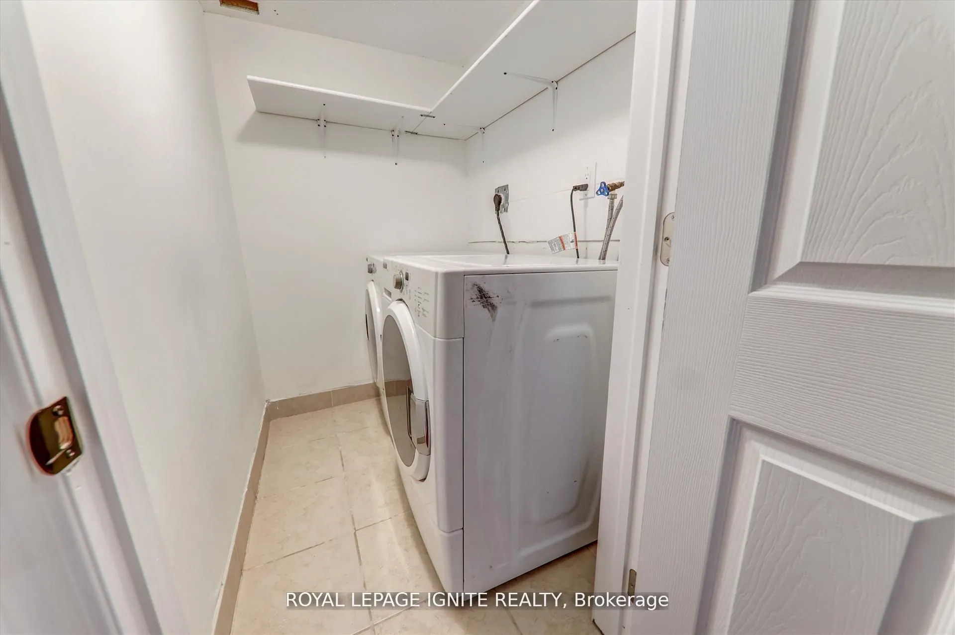 7226 Torrisdale Lane