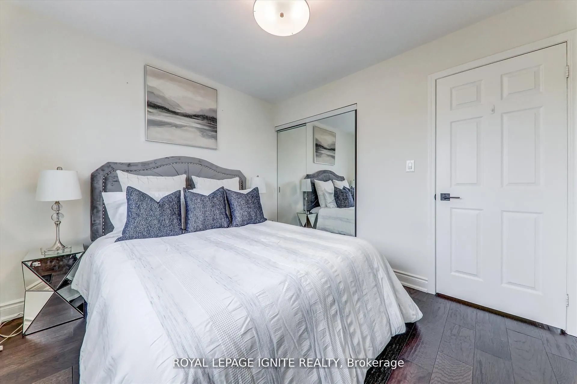 7226 Torrisdale Lane