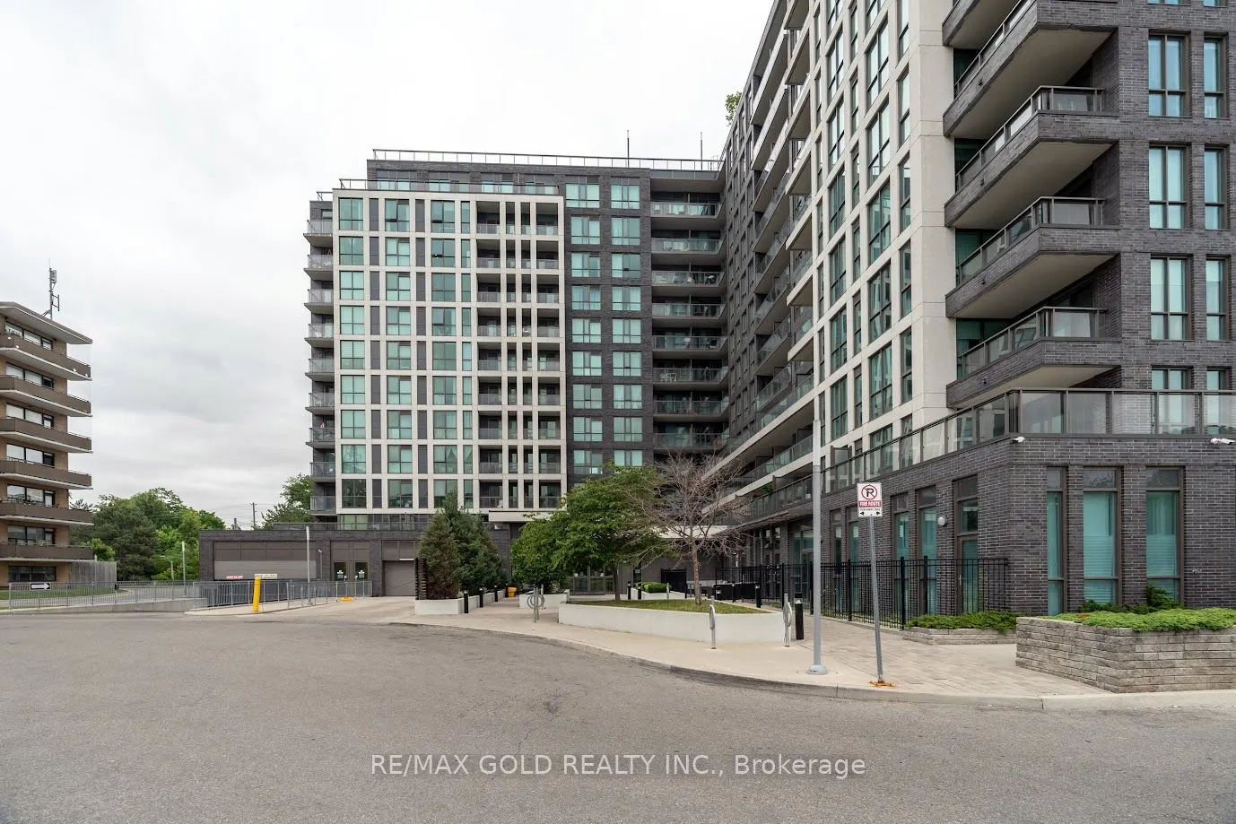 80 Esther Lorrie Drive, #1105