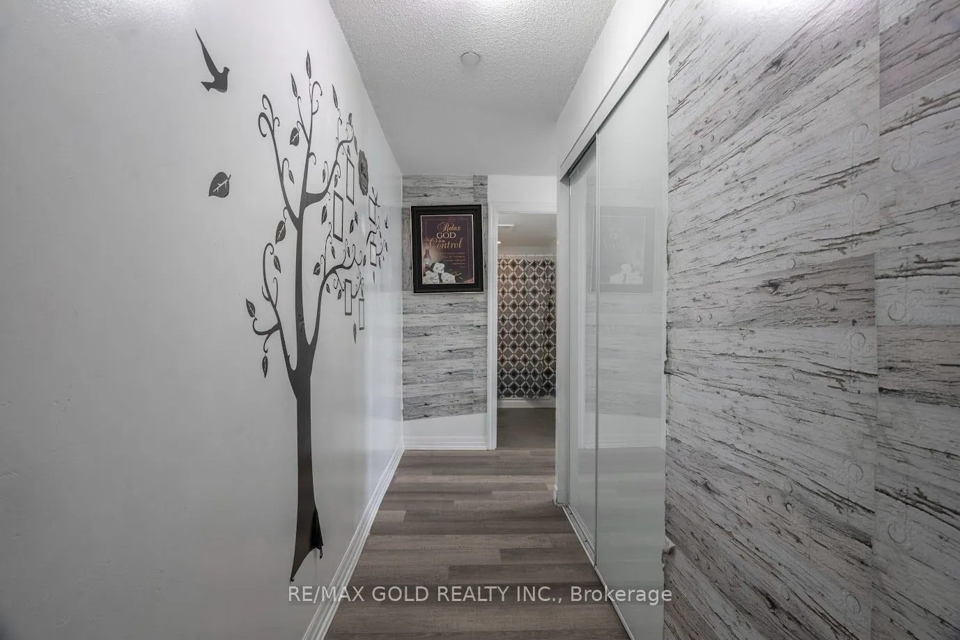 80 Esther Lorrie Drive, #1105