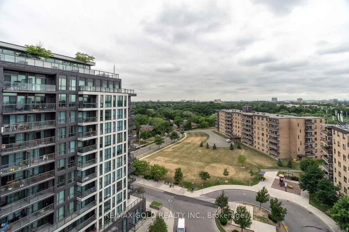 80 Esther Lorrie Drive, #1105