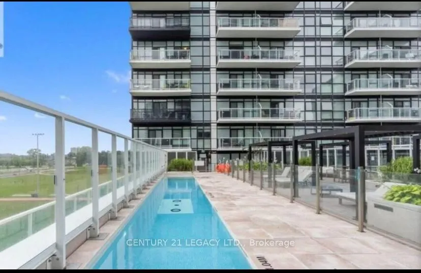 251 Manitoba Street, #705