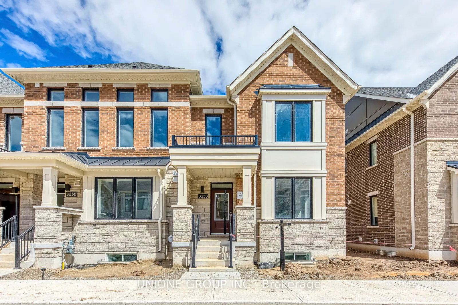 3253 Crystal Drive
