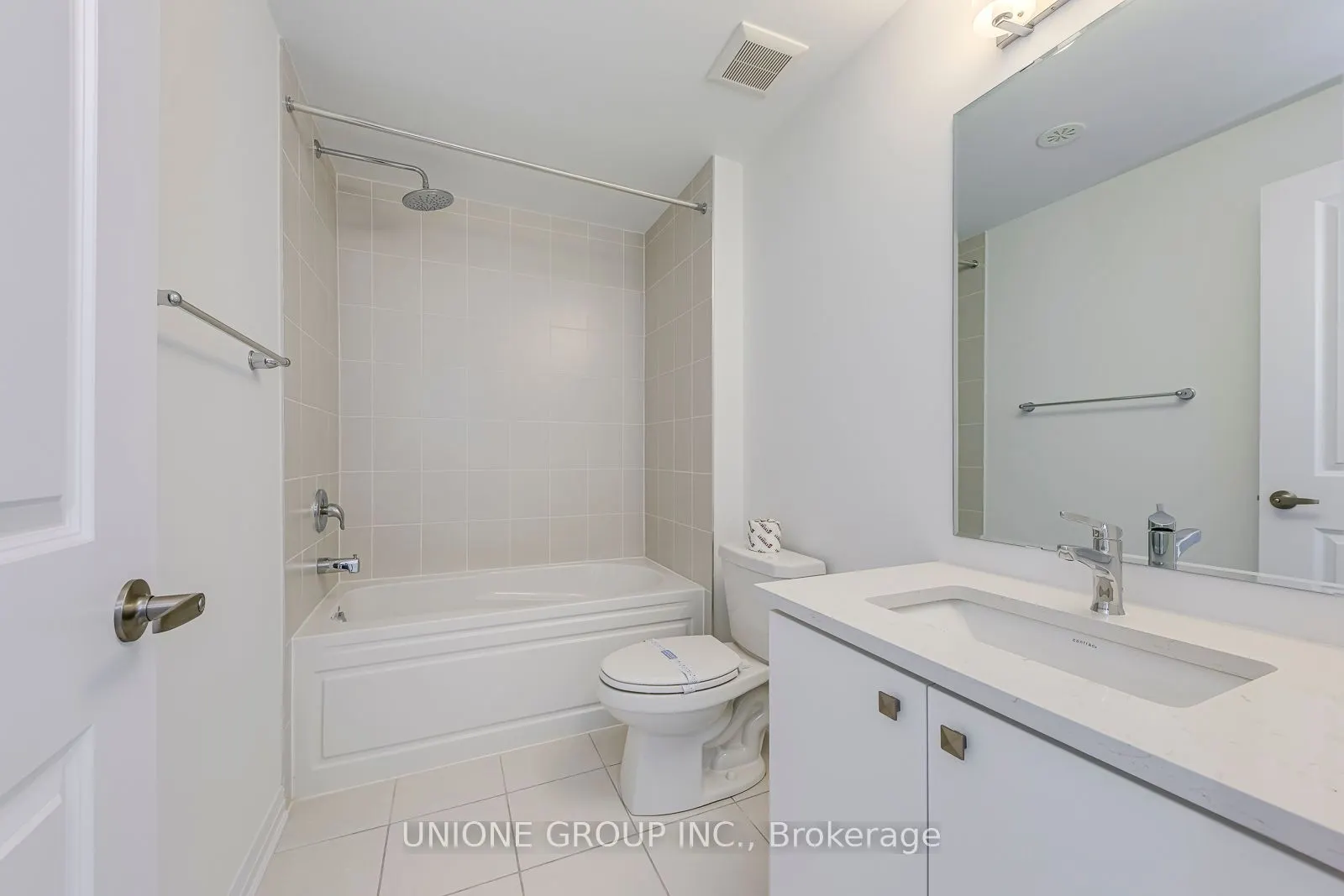 3253 Crystal Drive