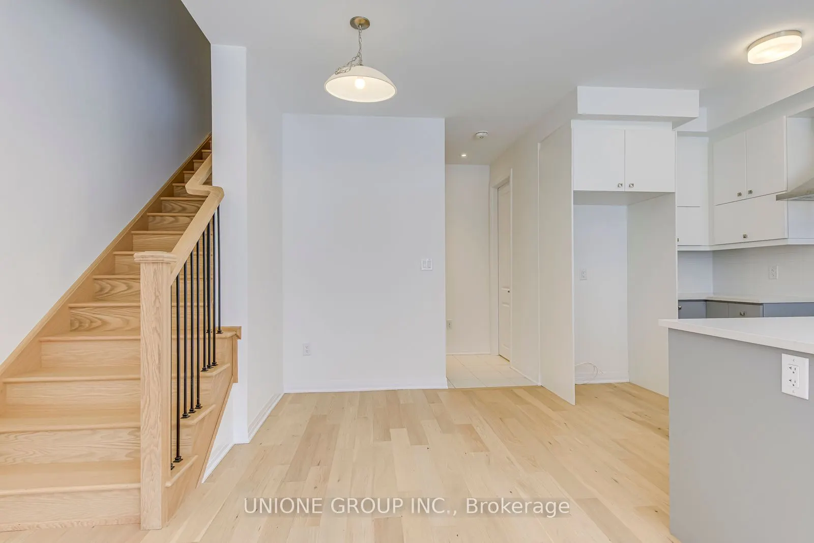 3253 Crystal Drive