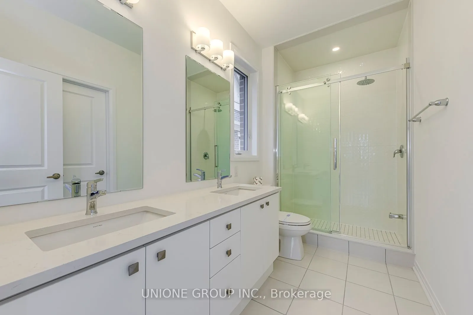 3253 Crystal Drive