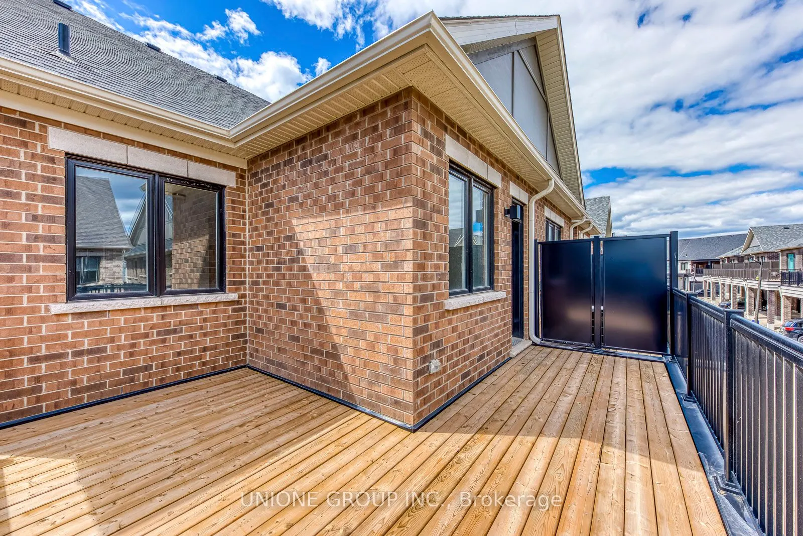 3253 Crystal Drive