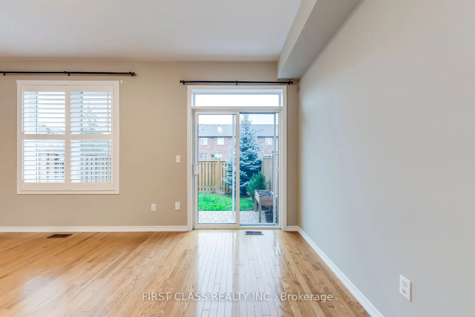 651 Farmstead Drive, #39
