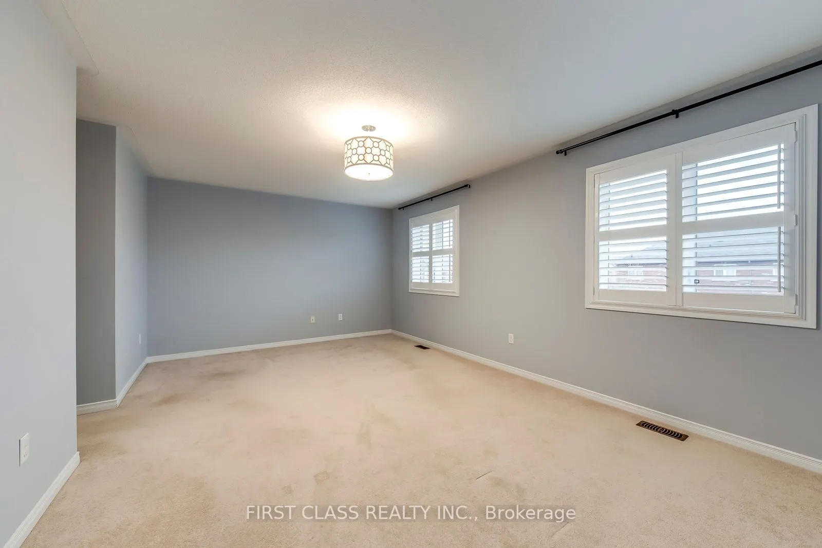 651 Farmstead Drive, #39
