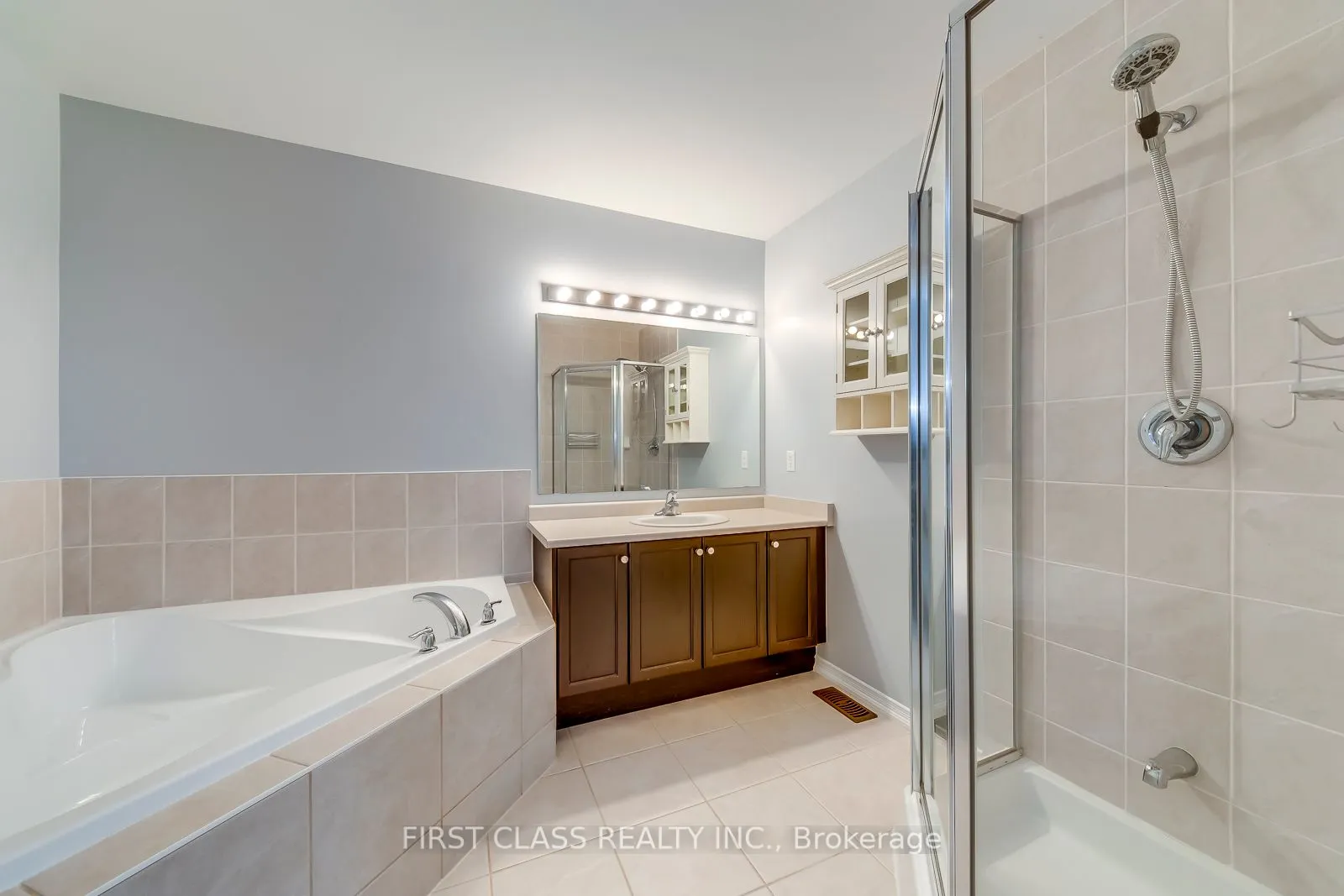651 Farmstead Drive, #39