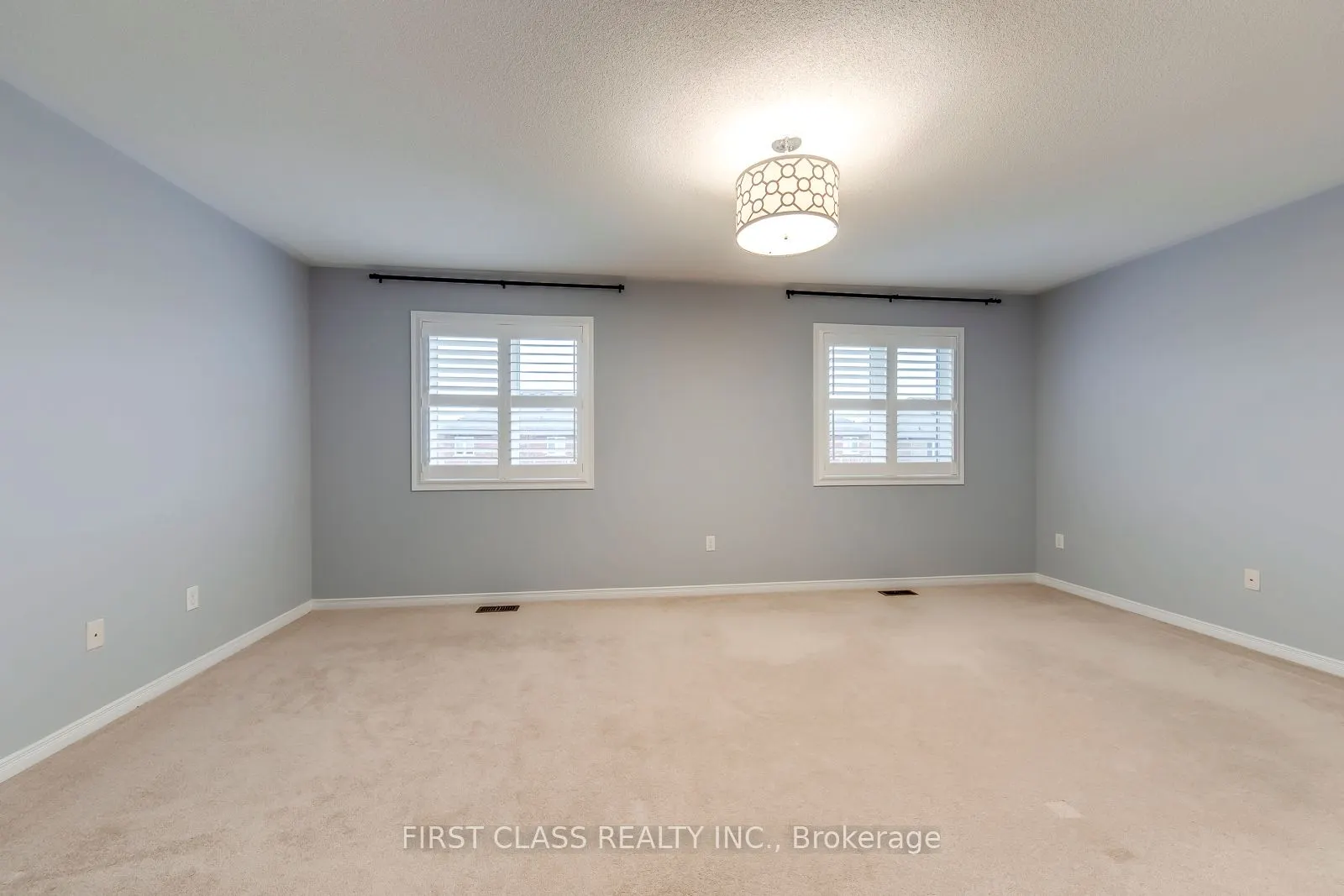 651 Farmstead Drive, #39