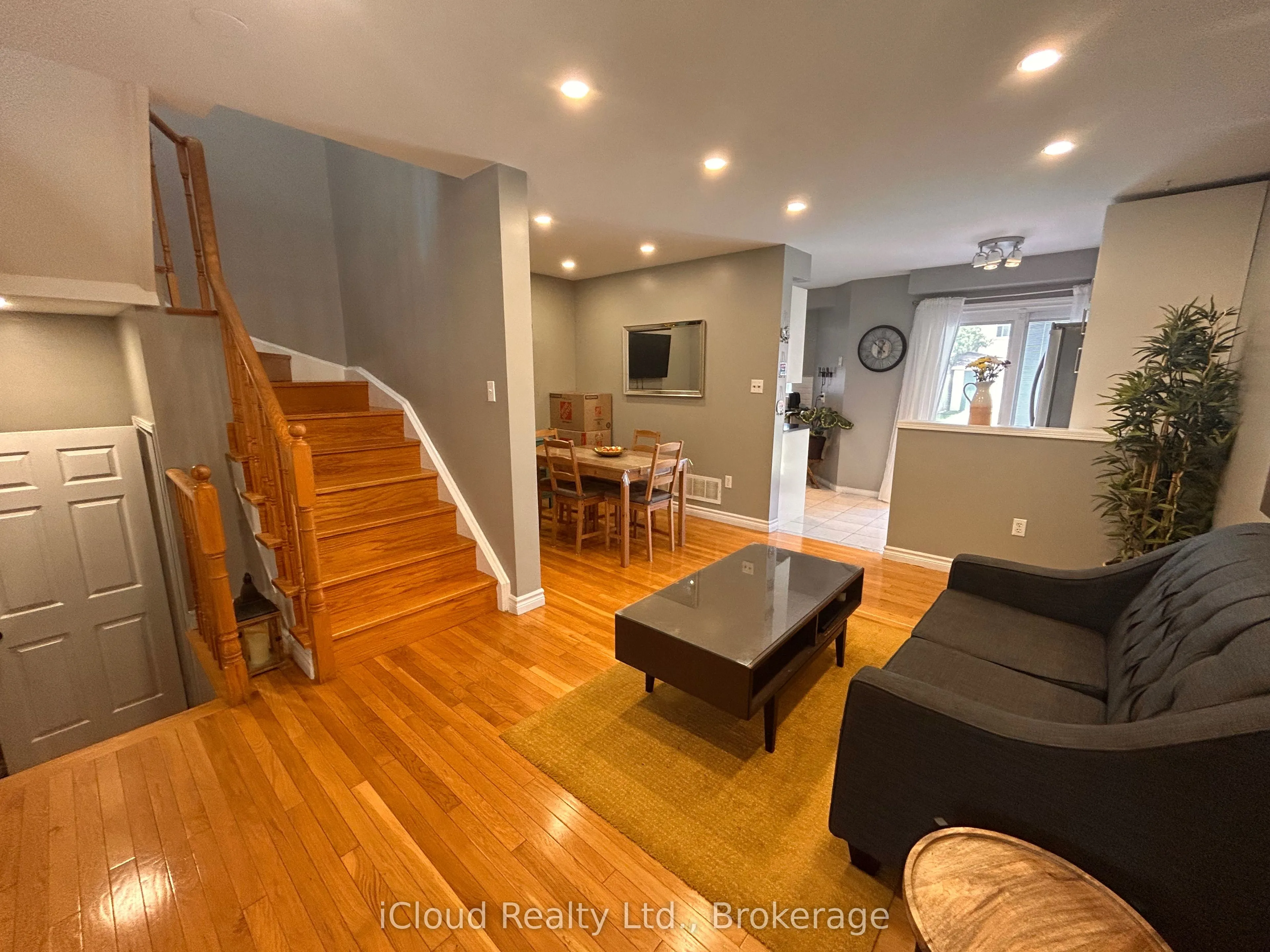 1375 Inuit Trail